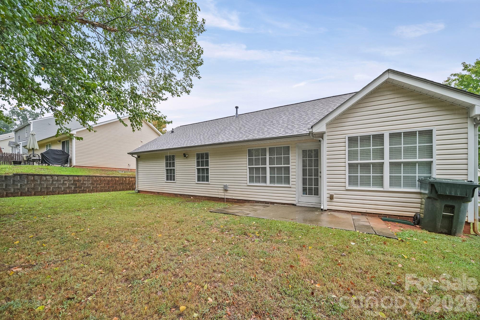 Single Family Residence at 1405 Spring View Court, Rock Hill, photo 27 of 28