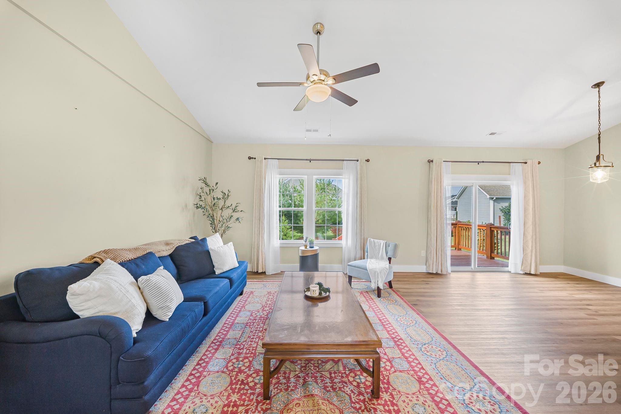 Single Family Residence at 457 Riverwind Drive, Hendersonville, photo 8 of 33