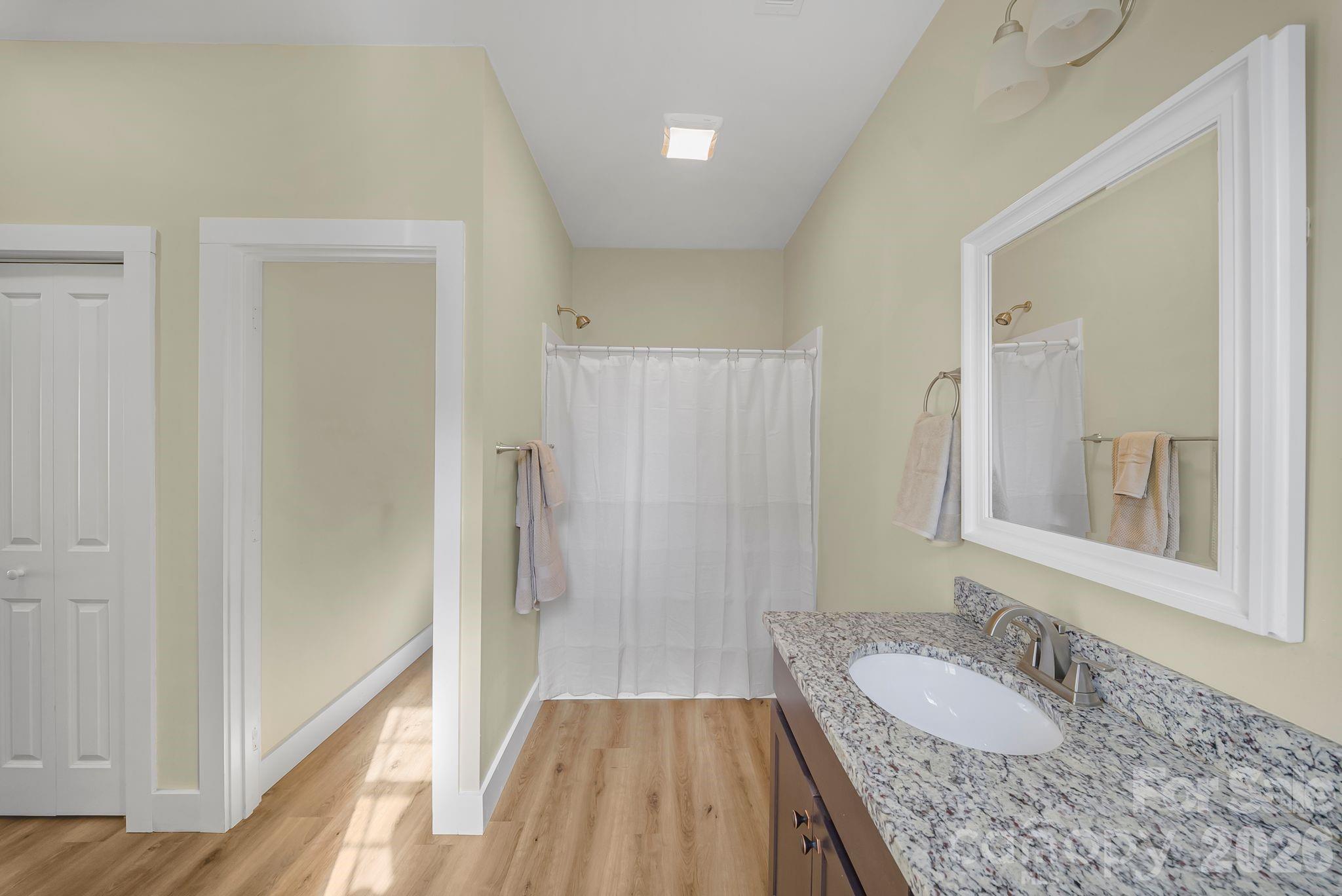Single Family Residence at 457 Riverwind Drive, Hendersonville, photo 18 of 33