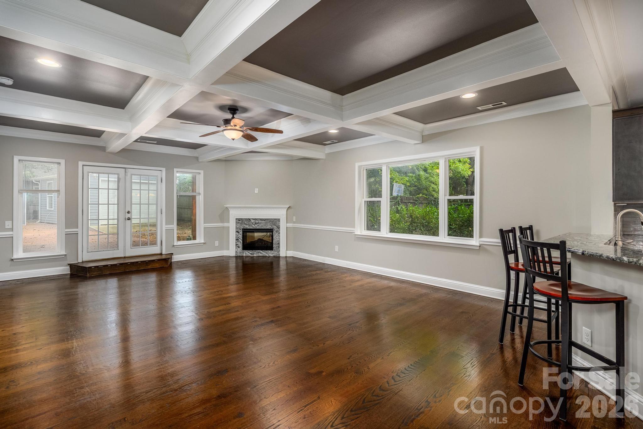 Great room , kitchen - 519 Union Street S, Concord