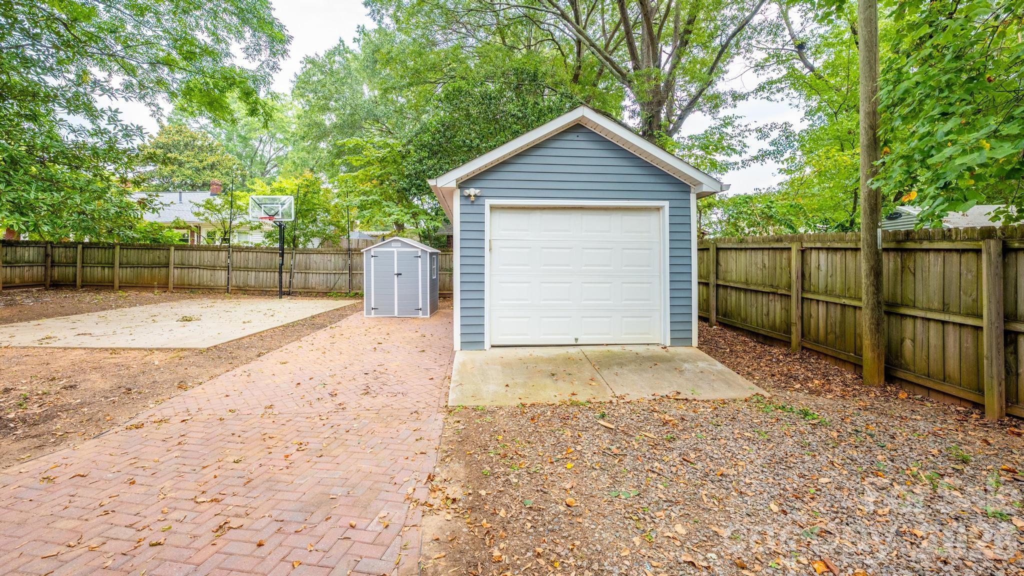 1 Car Garage or Flex Space - 519 Union Street S, Concord