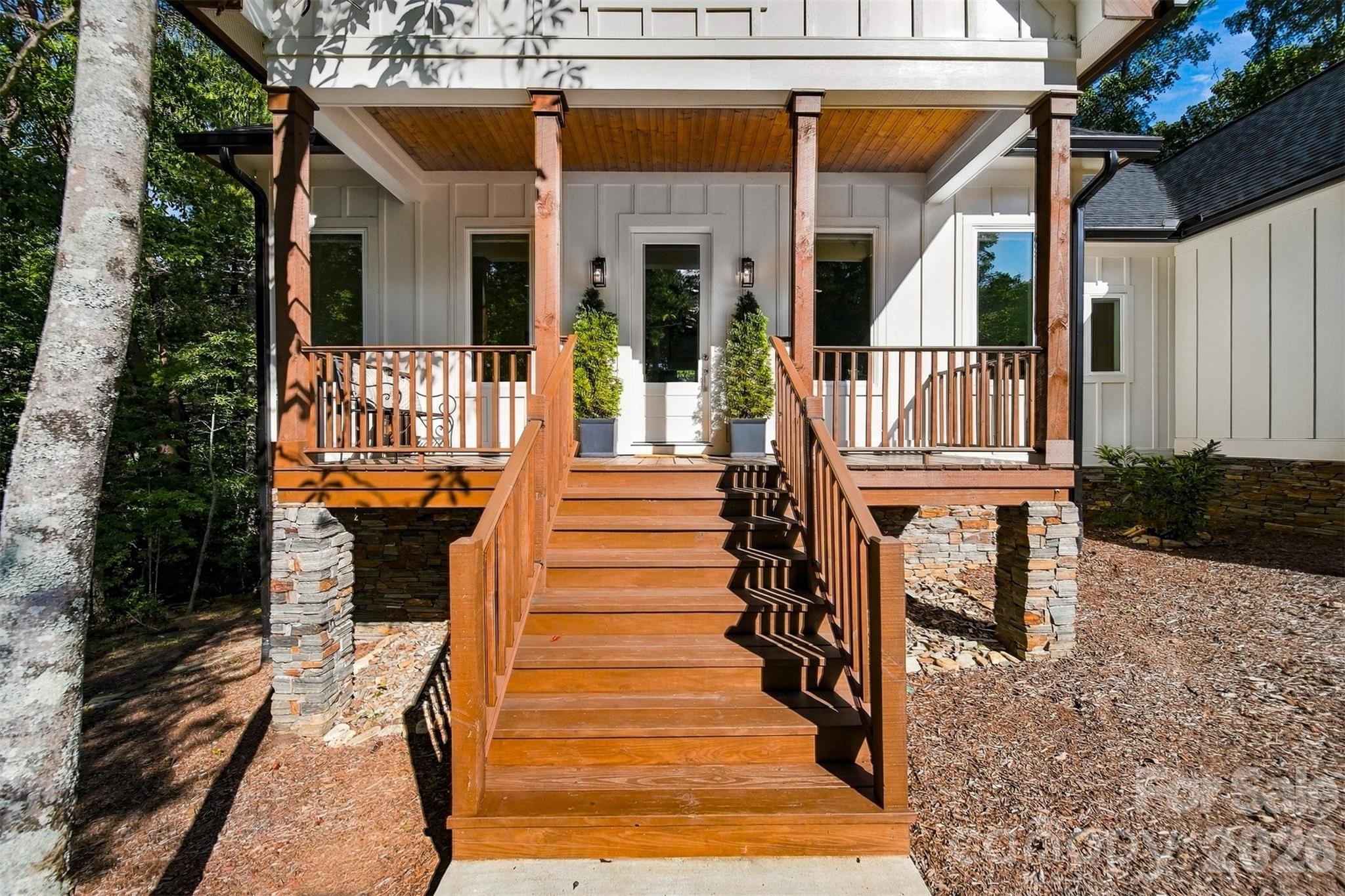 Main Entrance - 217 Sycamore Drive, Nebo