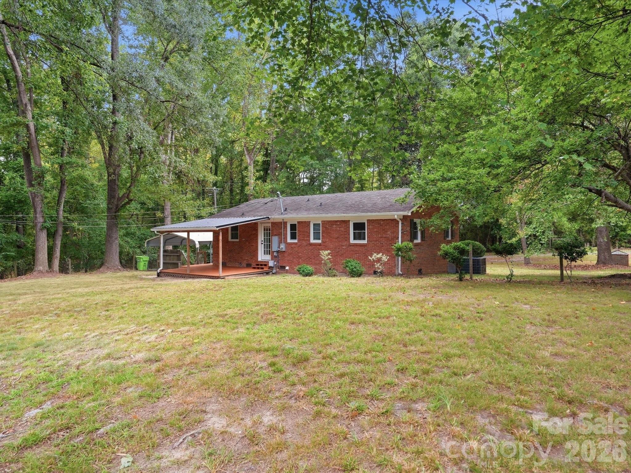 Single Family Residence at 8903 Richardson King Road, Waxhaw, photo 27 of 31