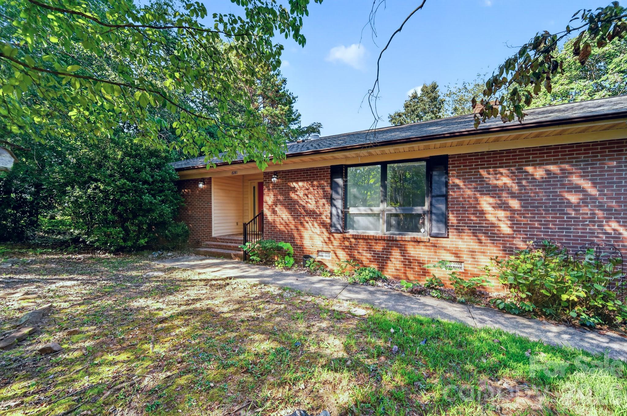 8281 Fairfield Forest Road