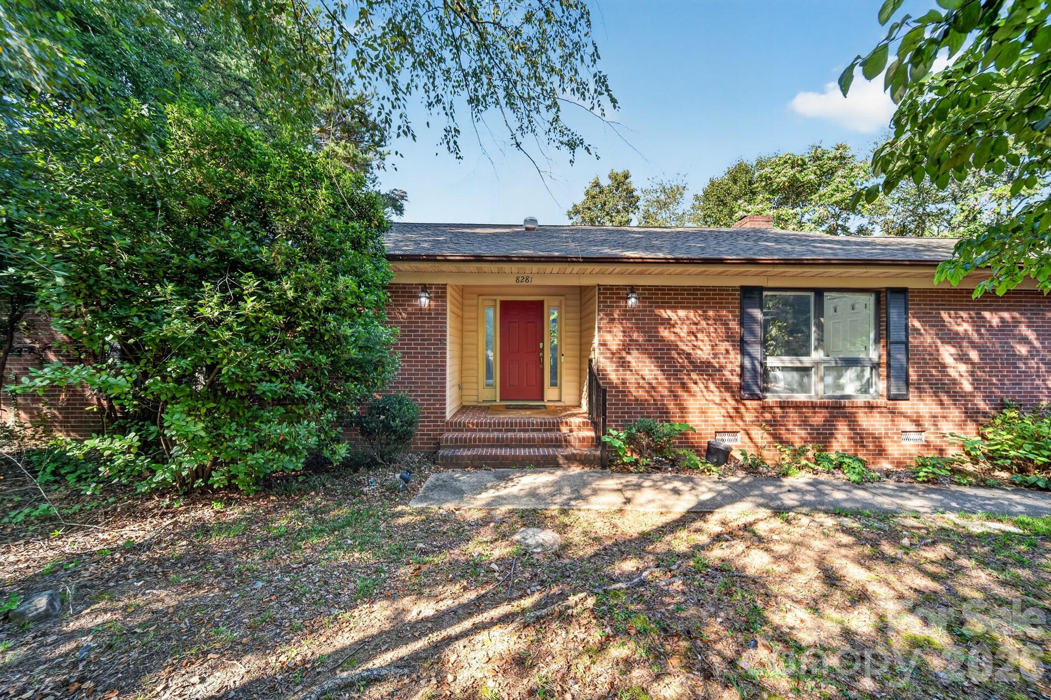 Single Family Residence at 8281 Fairfield Forest Road, Denver, photo 11 of 46