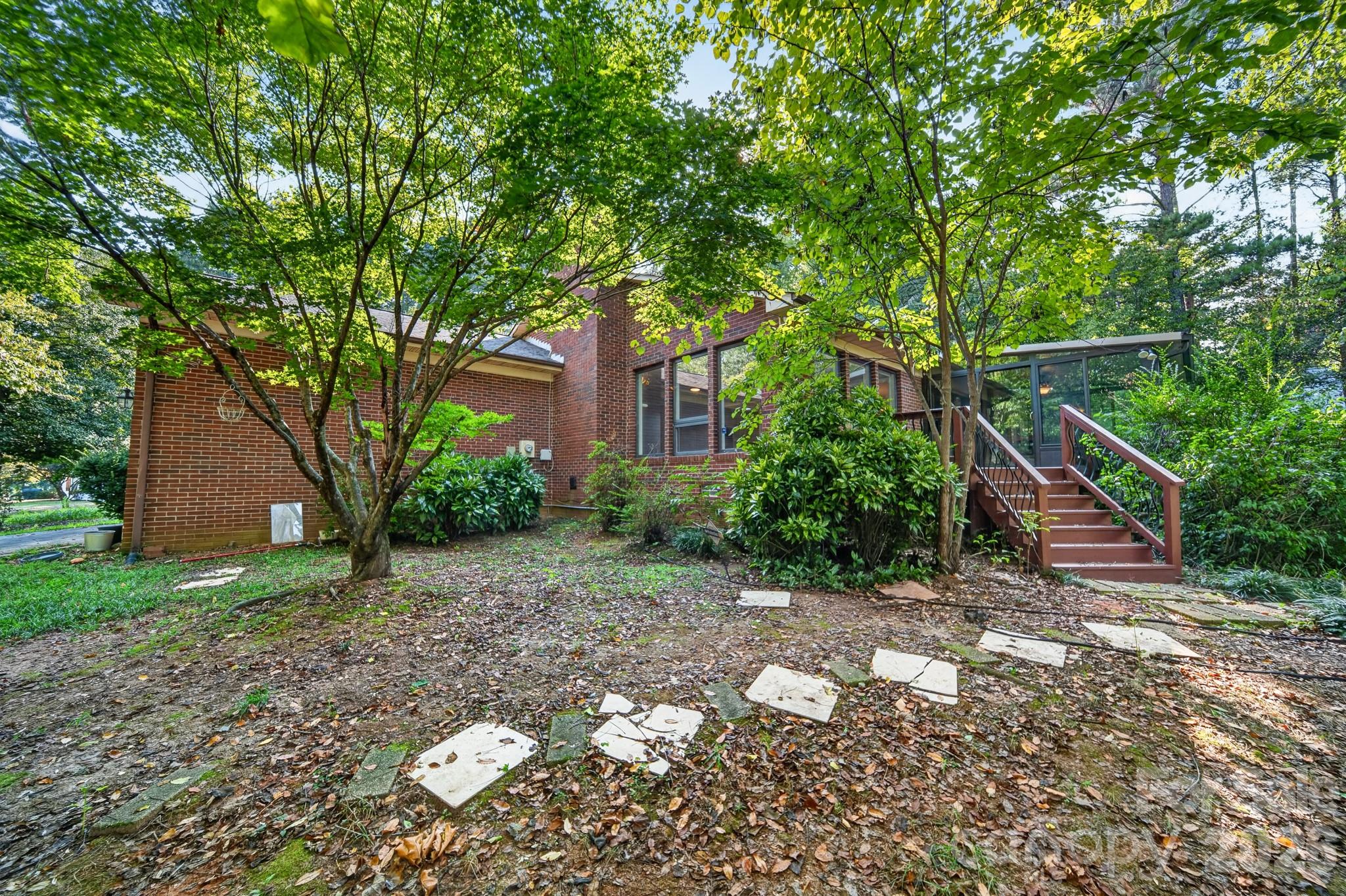 Single Family Residence at 8281 Fairfield Forest Road, Denver, photo 14 of 46