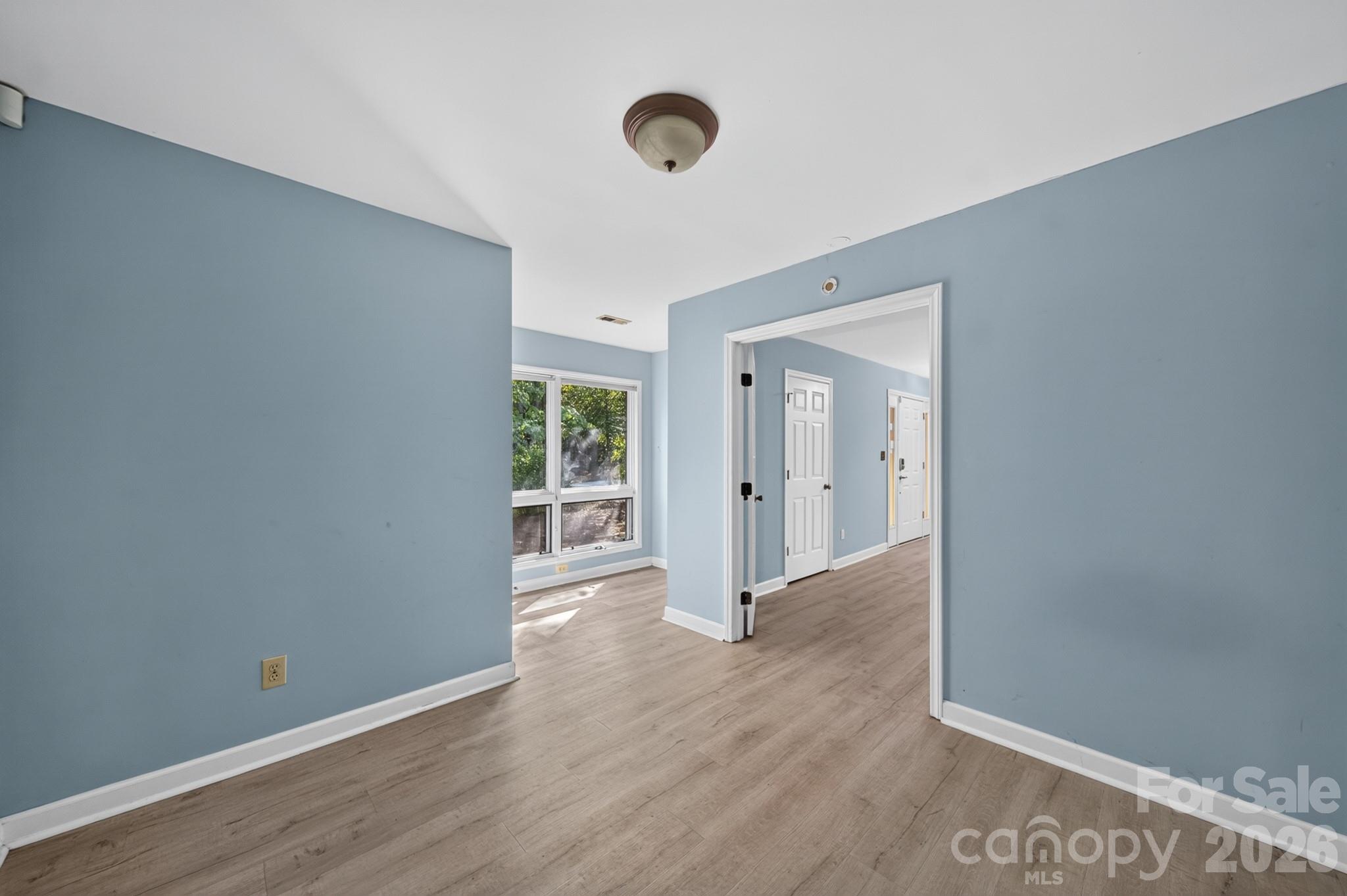 Single Family Residence at 8281 Fairfield Forest Road, Denver, photo 20 of 46