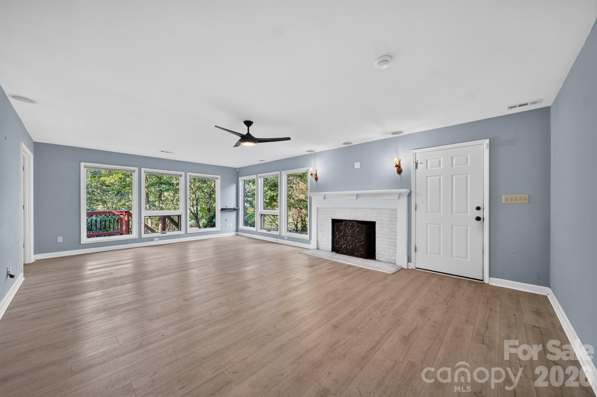 Single Family Residence at 8281 Fairfield Forest Road, Denver, photo 21 of 46