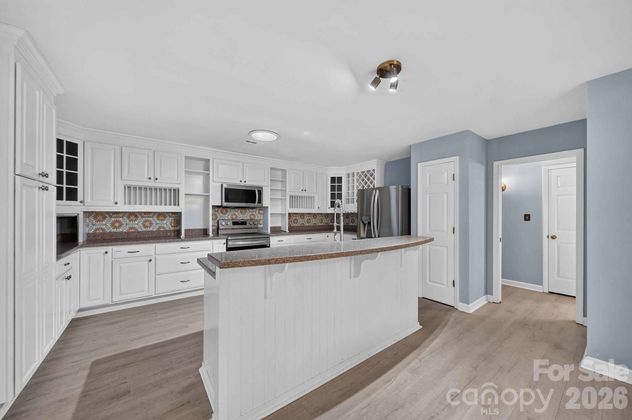 Single Family Residence at 8281 Fairfield Forest Road, Denver, photo 26 of 46