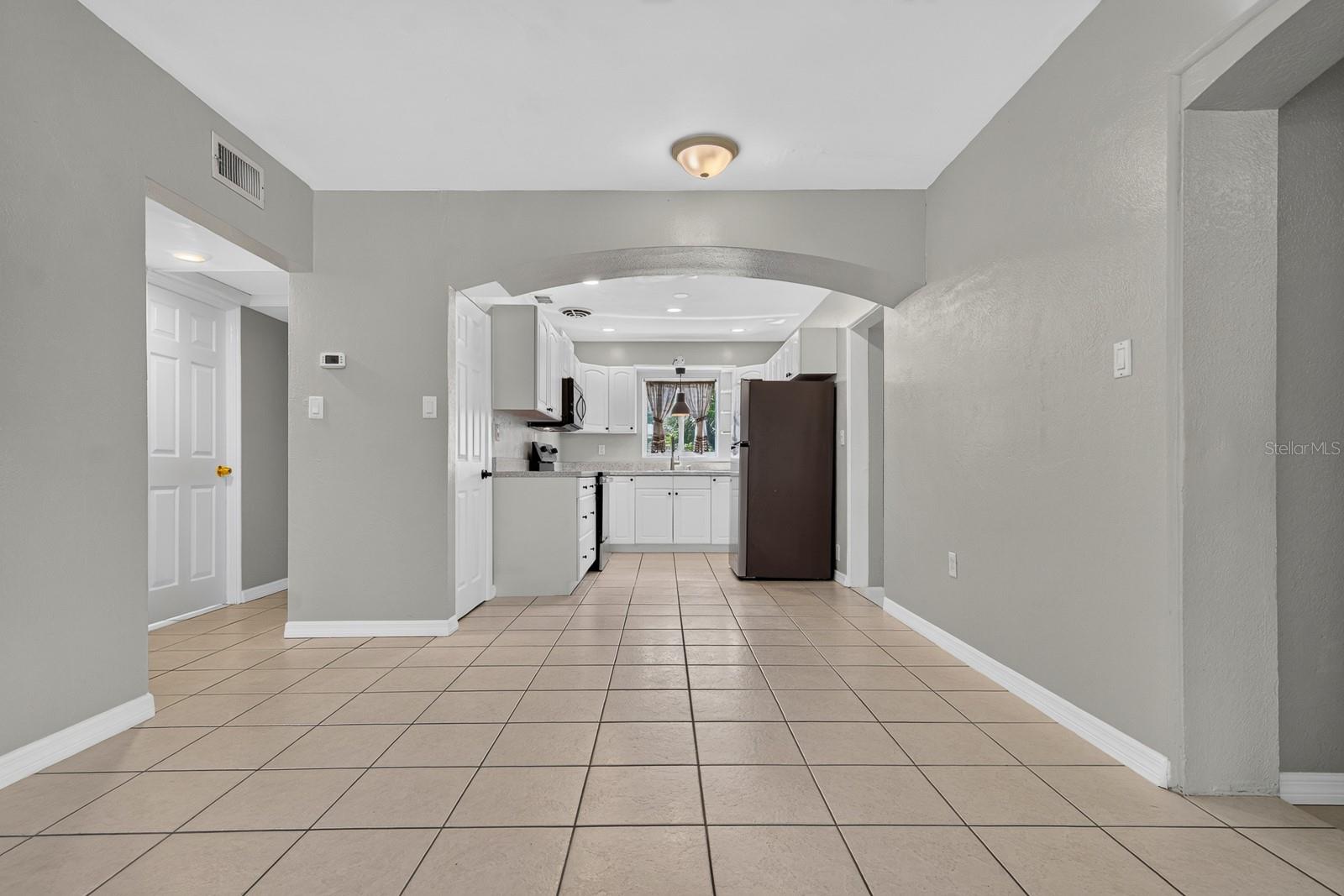 Single Family Residence at 10840 50TH AVE N, ST PETERSBURG, photo 9 of 42