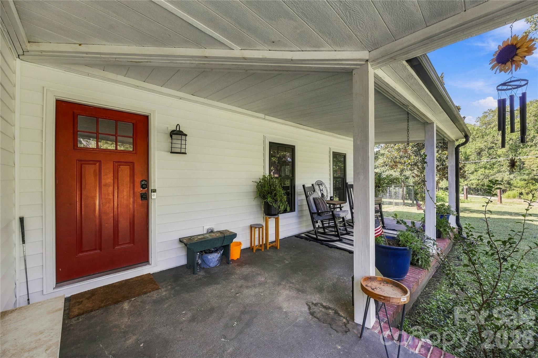 Single Family Residence at 146 Jess Cross Road, Lexington, photo 5 of 46