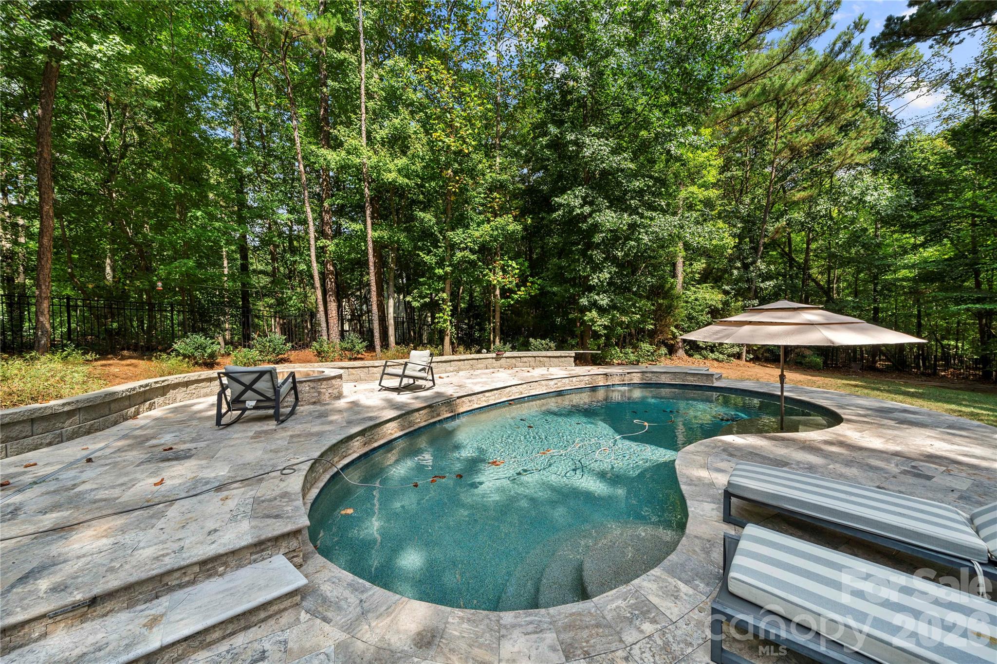 Single Family Residence at 1324 Huntcliff Drive, Waxhaw, photo 42 of 47