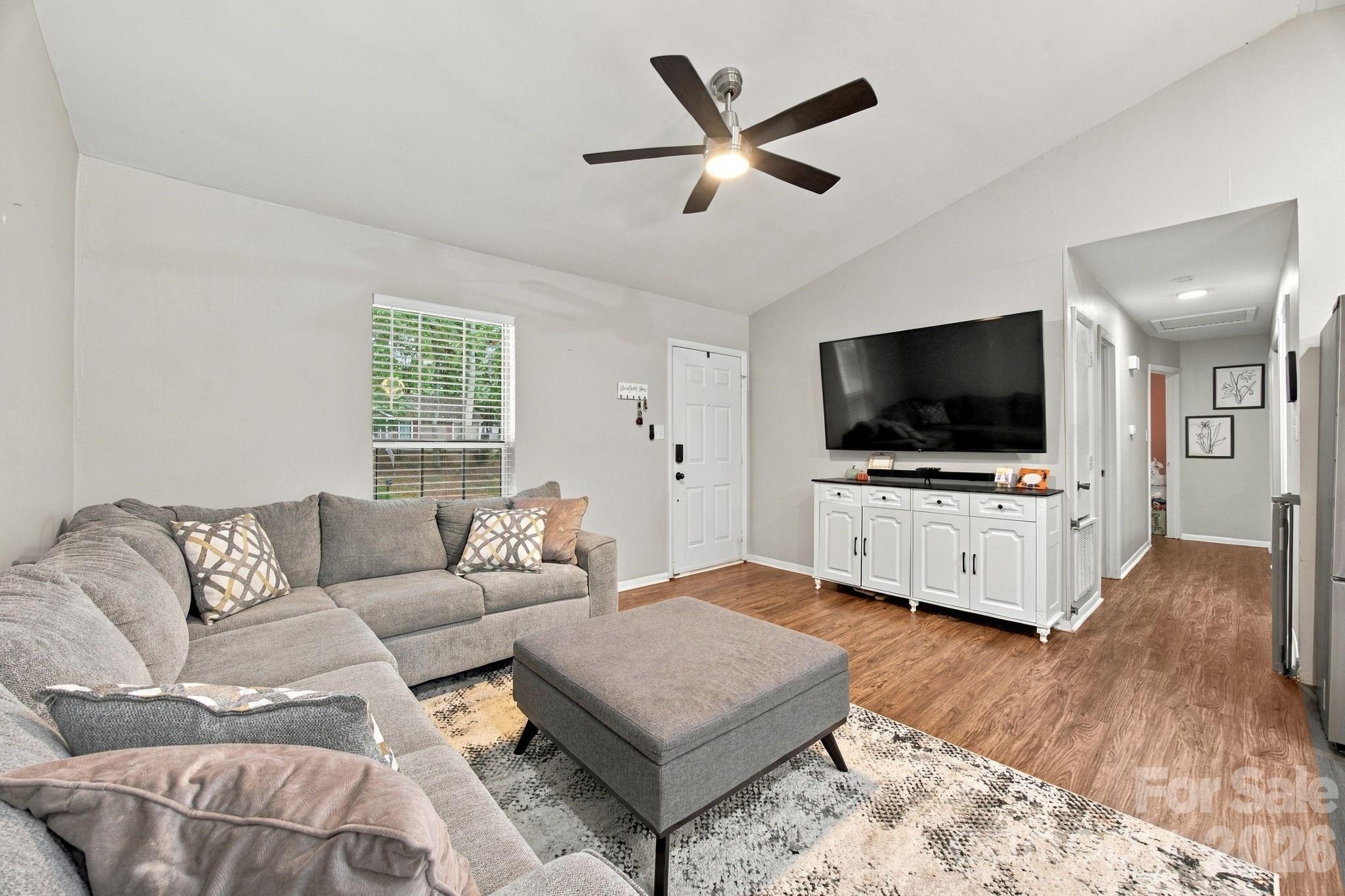 Single Family Residence at 7201 Lancashire Drive, Mint Hill, photo 5 of 19