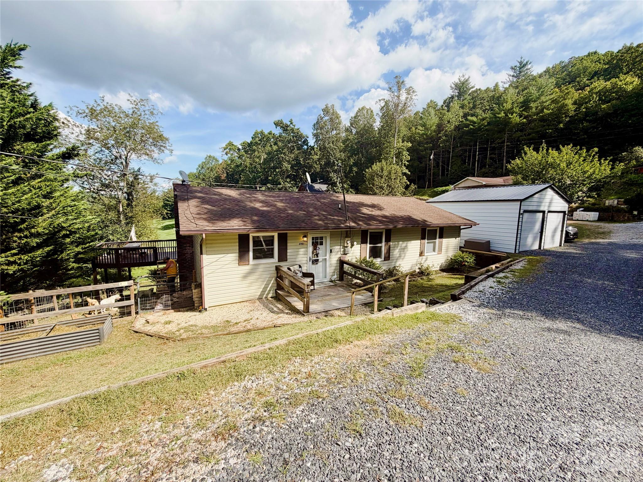 Single Family Residence at 390 Hickory Hill Drive, Spruce Pine, photo 3 of 21
