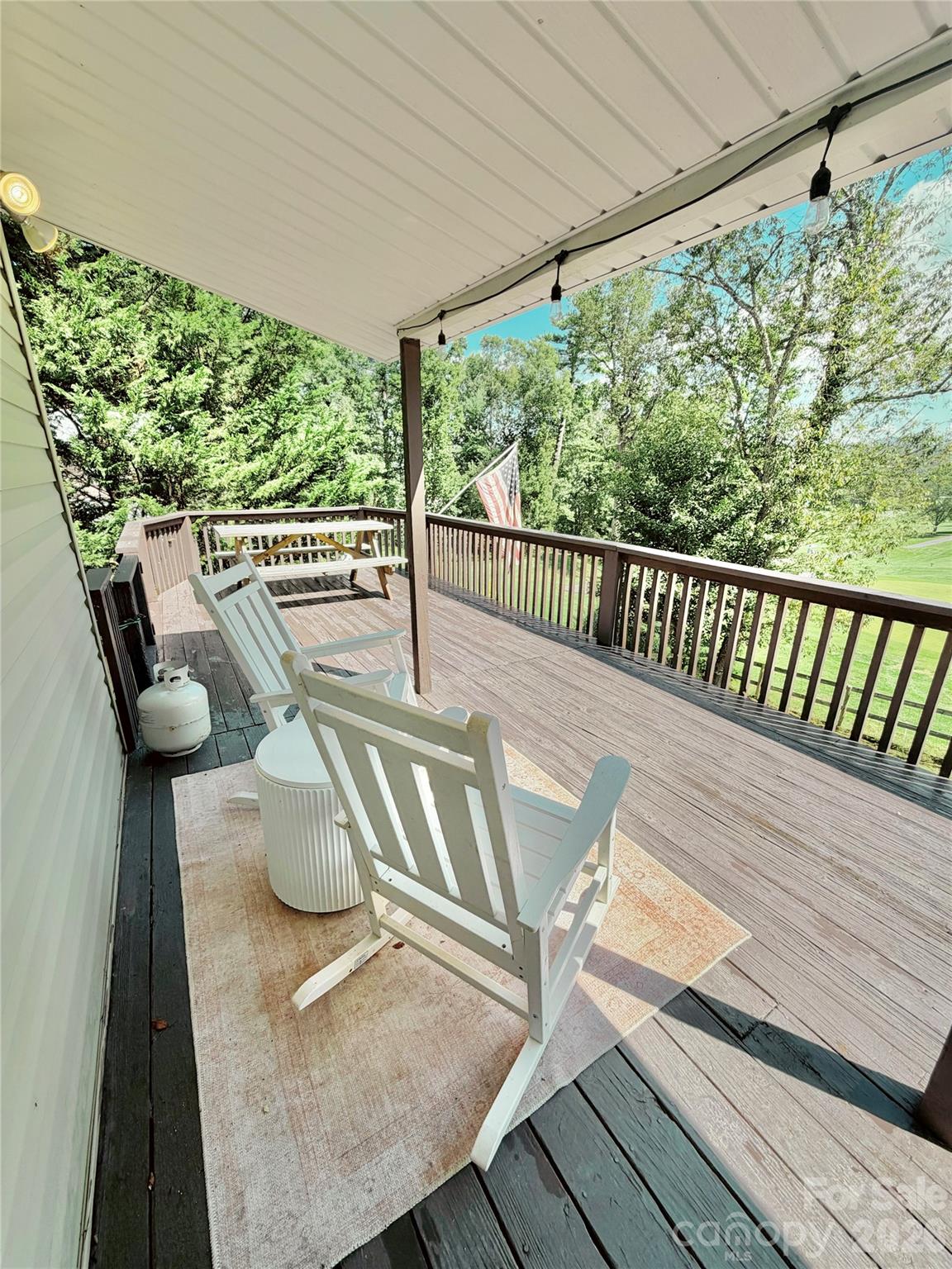 Single Family Residence at 390 Hickory Hill Drive, Spruce Pine, photo 5 of 21