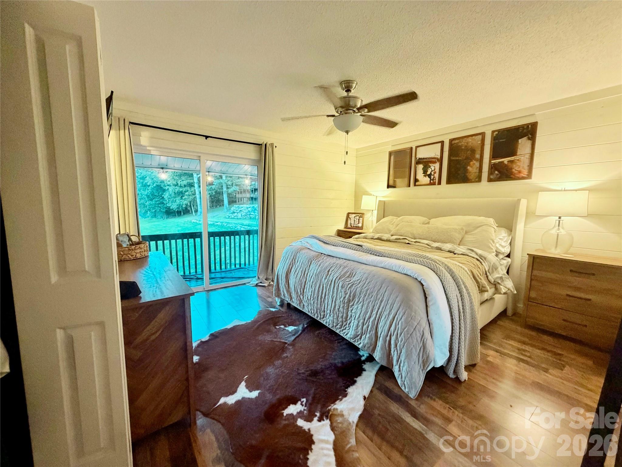 Single Family Residence at 390 Hickory Hill Drive, Spruce Pine, photo 11 of 21