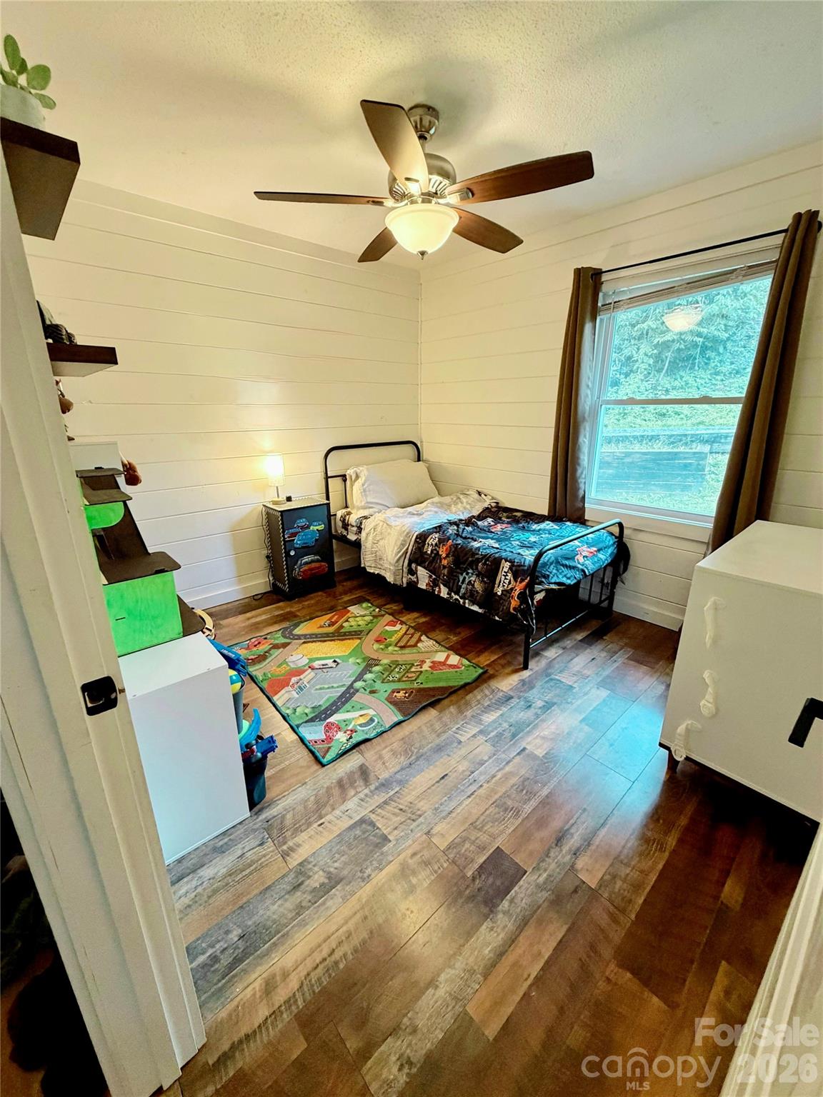 Single Family Residence at 390 Hickory Hill Drive, Spruce Pine, photo 16 of 21