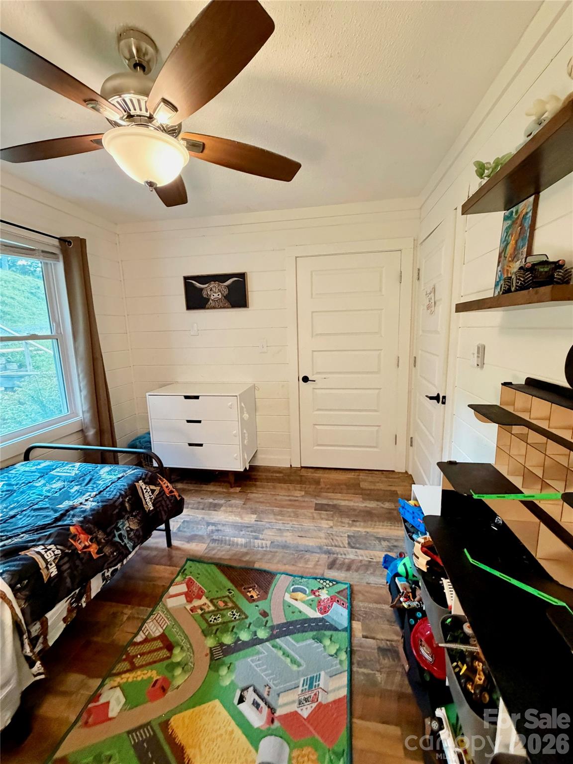 Single Family Residence at 390 Hickory Hill Drive, Spruce Pine, photo 17 of 21