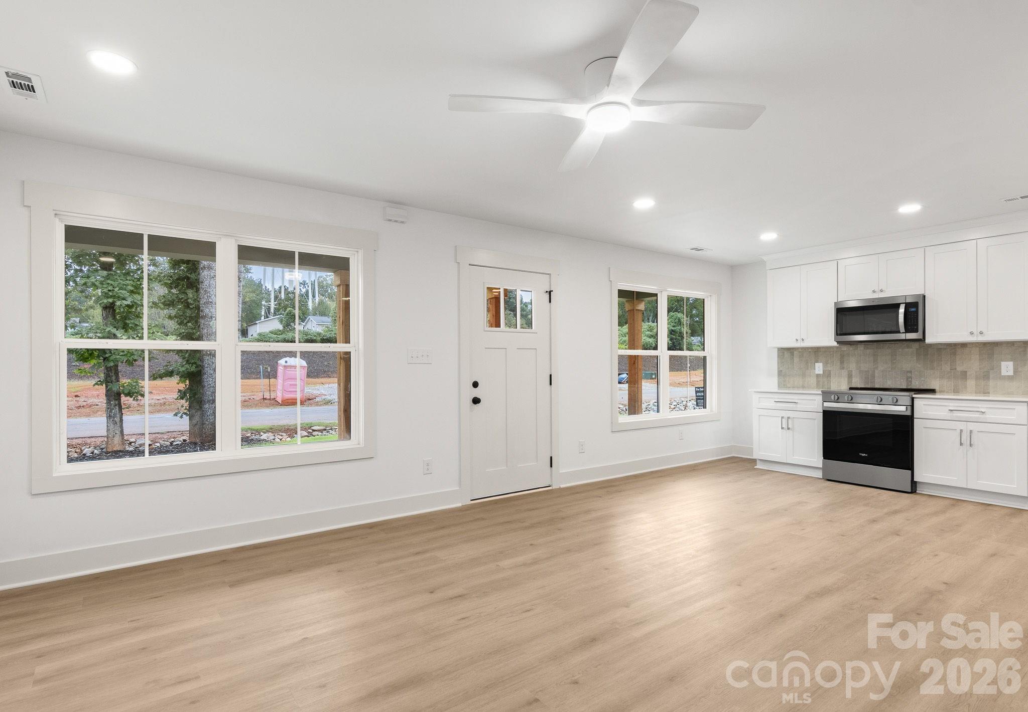 Single Family Residence at 137 McCorkle Street, York, photo 8 of 38