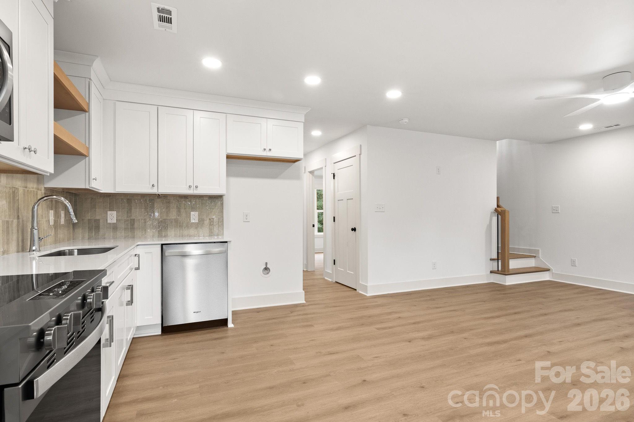 Single Family Residence at 137 McCorkle Street, York, photo 11 of 38