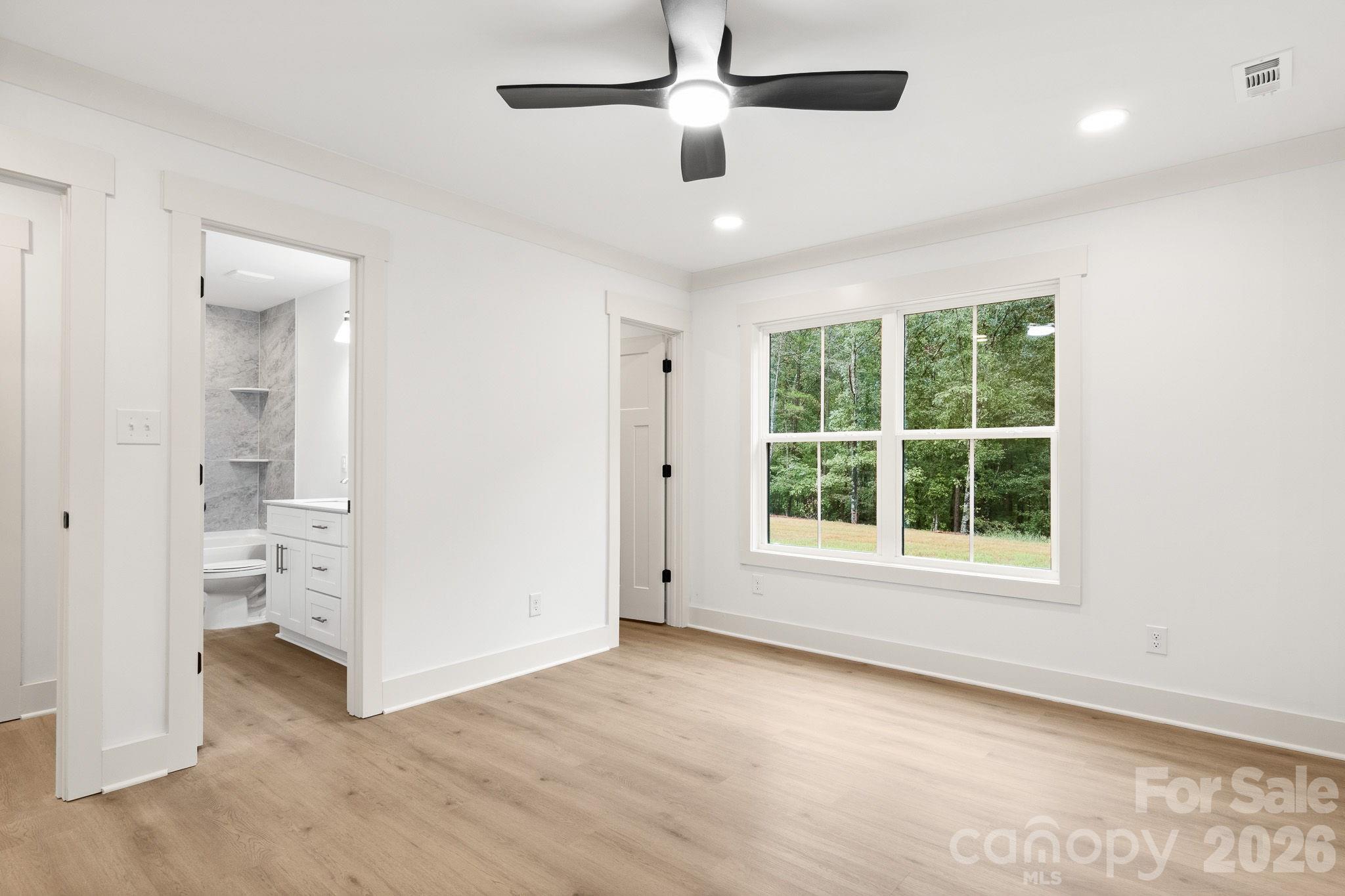 Primary bedroom - 137 McCorkle Street, York