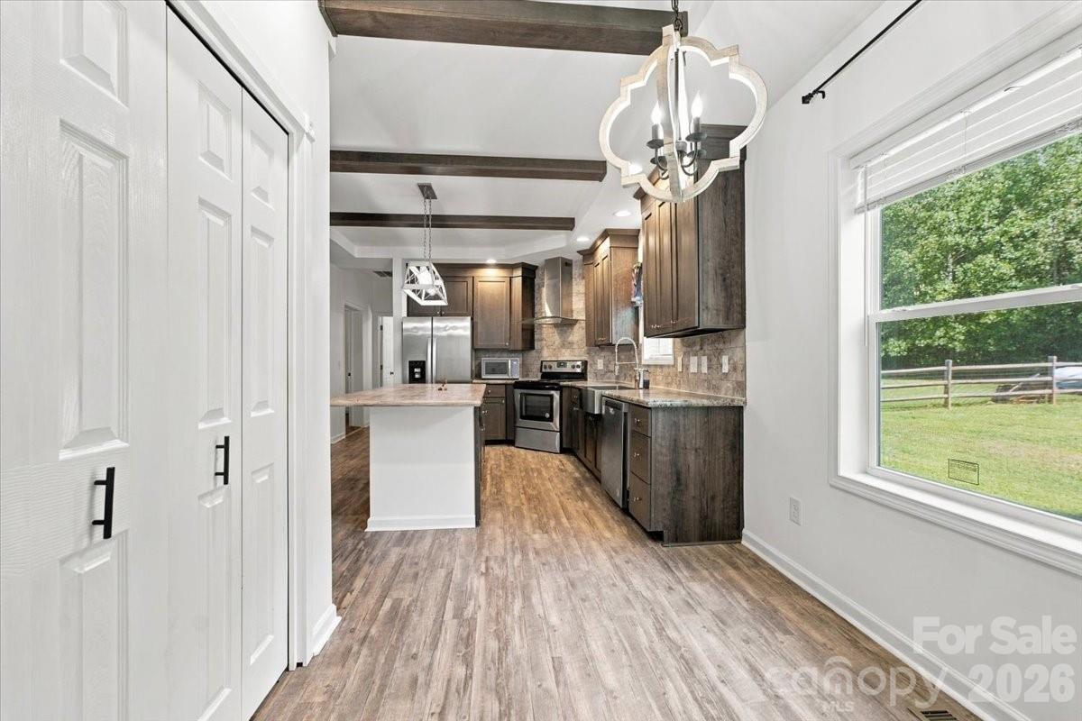 Single Family Residence at 2481 Shelton Avenue, Statesville, photo 19 of 44
