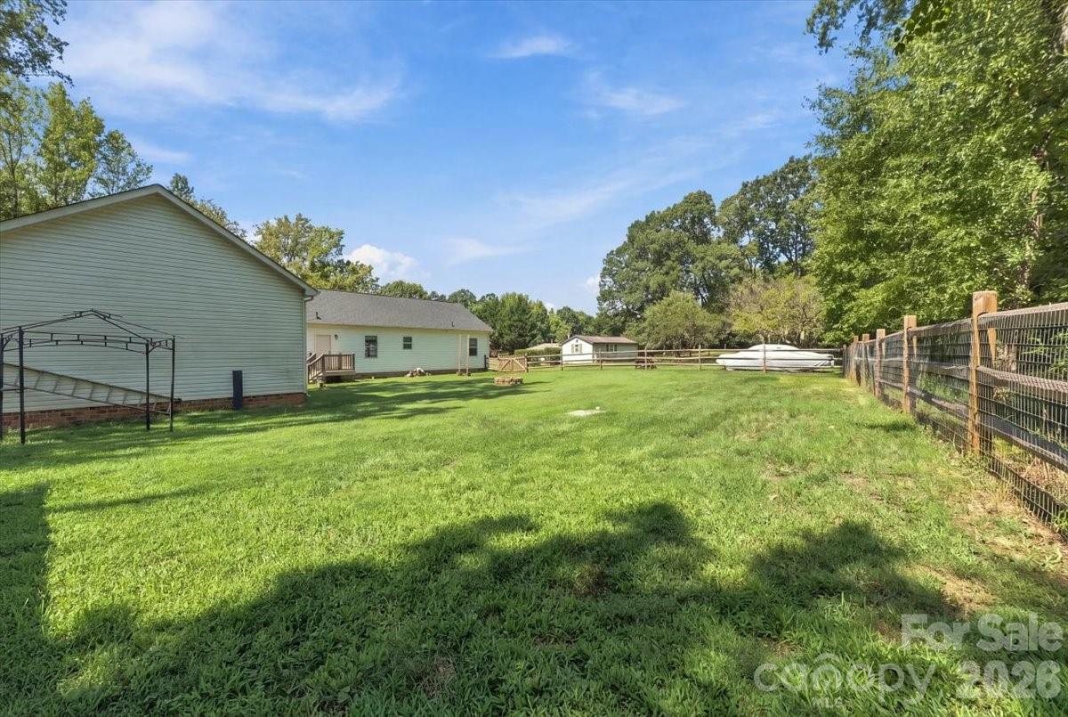 Single Family Residence at 2481 Shelton Avenue, Statesville, photo 40 of 44