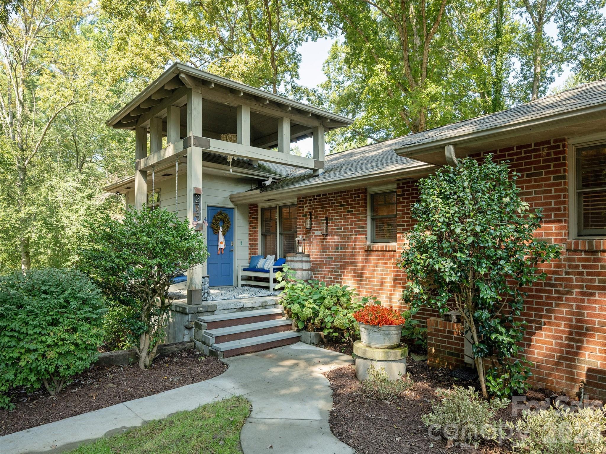 Single Family Residence at 275 S Rugby Road, Hendersonville, photo 4 of 41