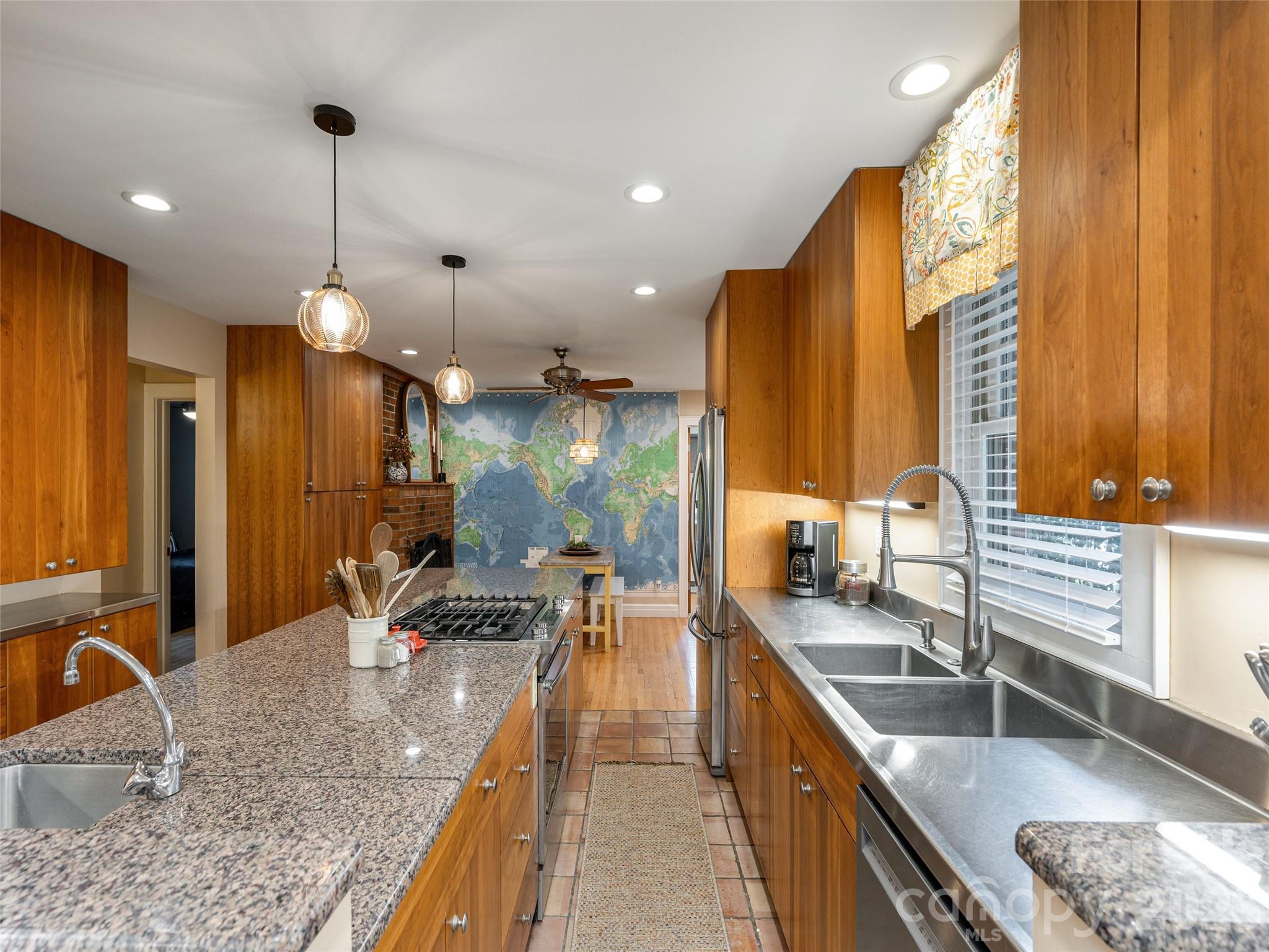 Single Family Residence at 275 S Rugby Road, Hendersonville, photo 13 of 41
