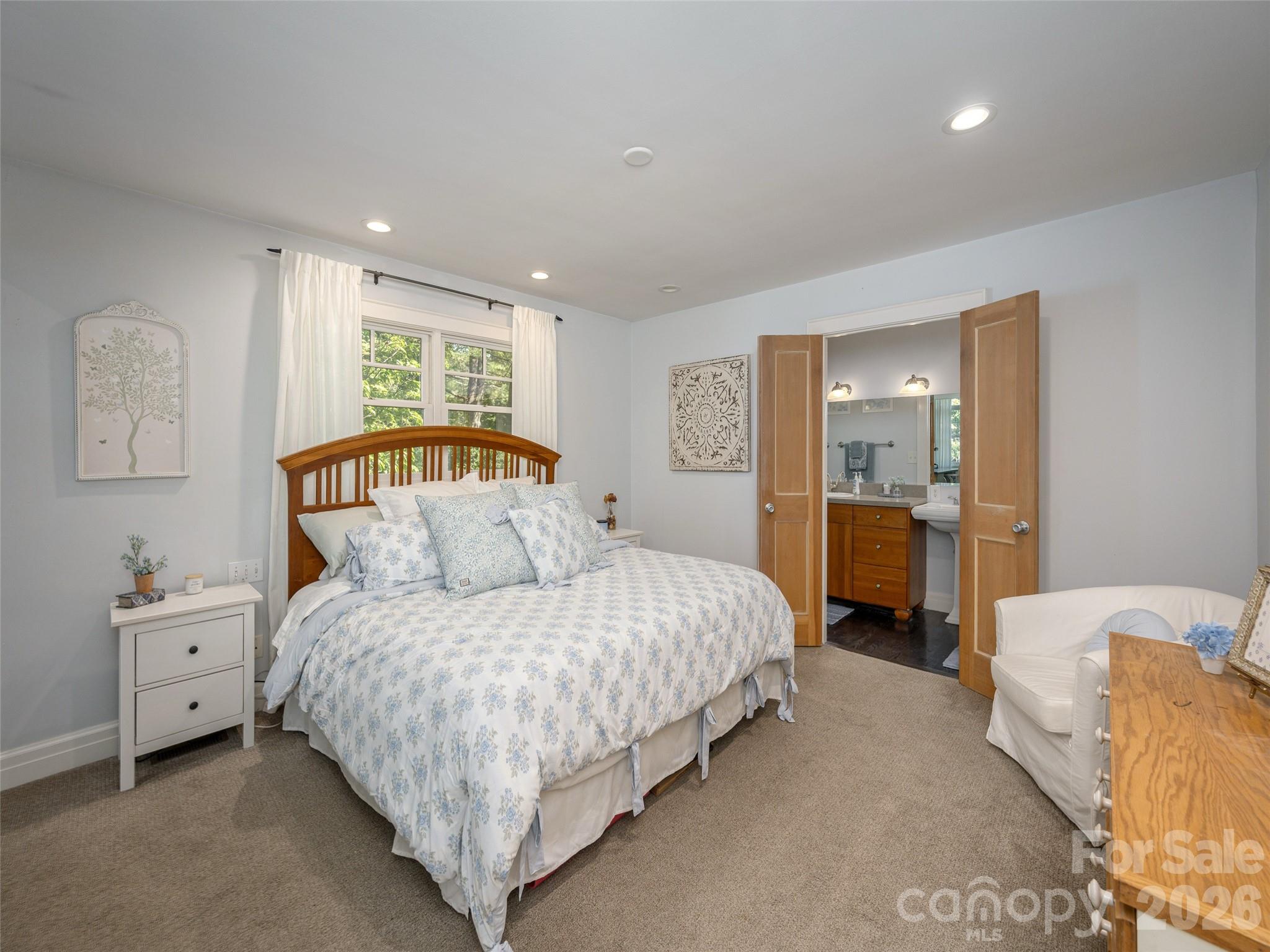 Single Family Residence at 275 S Rugby Road, Hendersonville, photo 22 of 41