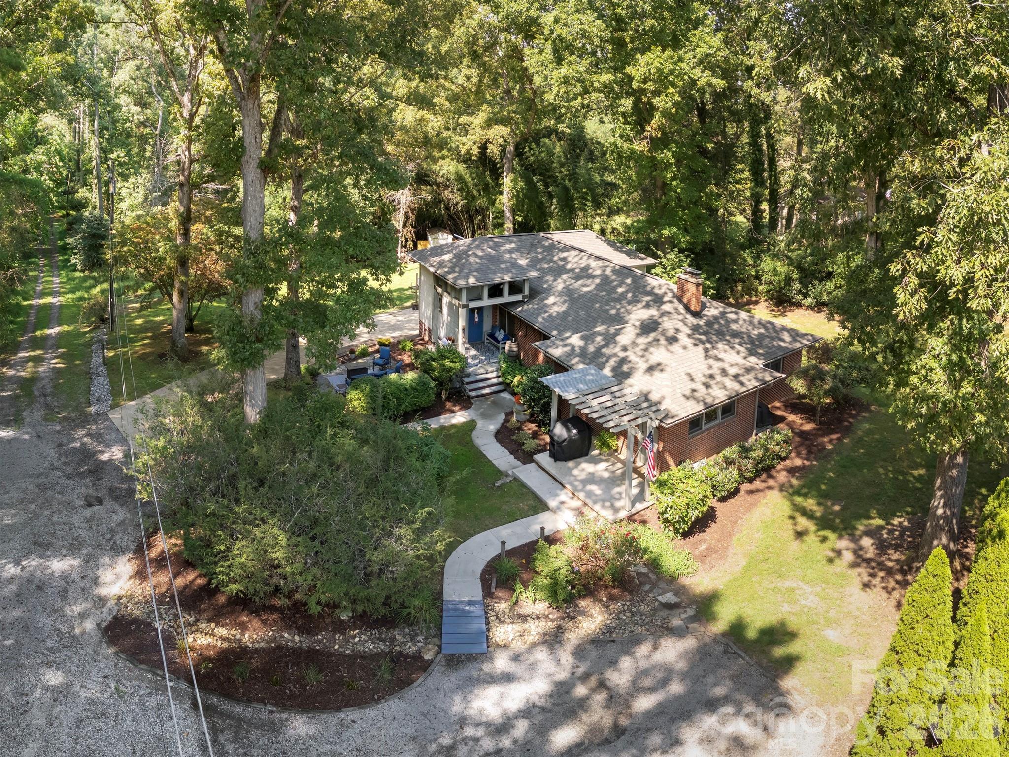 Single Family Residence at 275 S Rugby Road, Hendersonville, photo 41 of 41