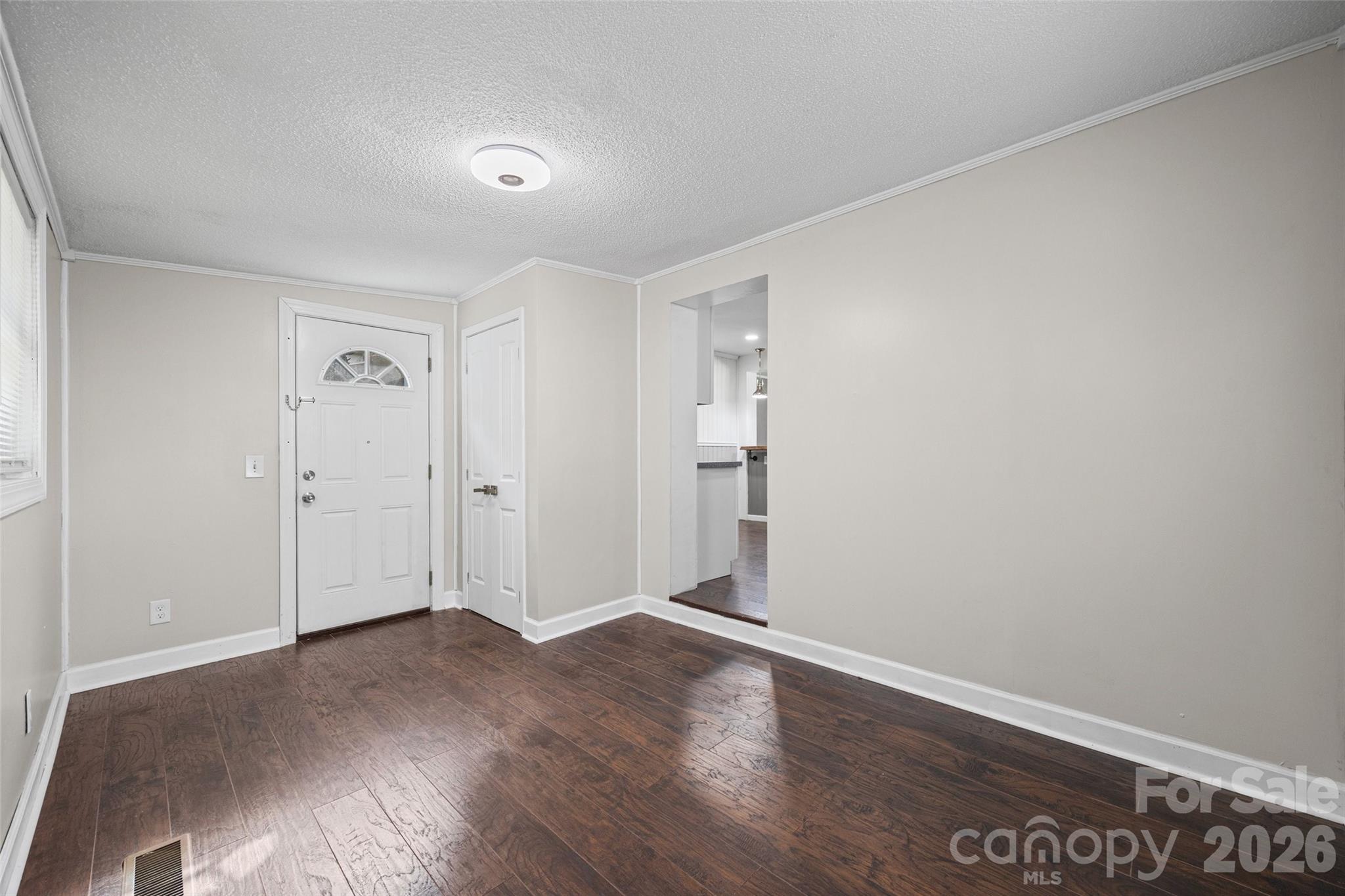 Single Family Residence at 726 Forest Drive, Gastonia, photo 14 of 42