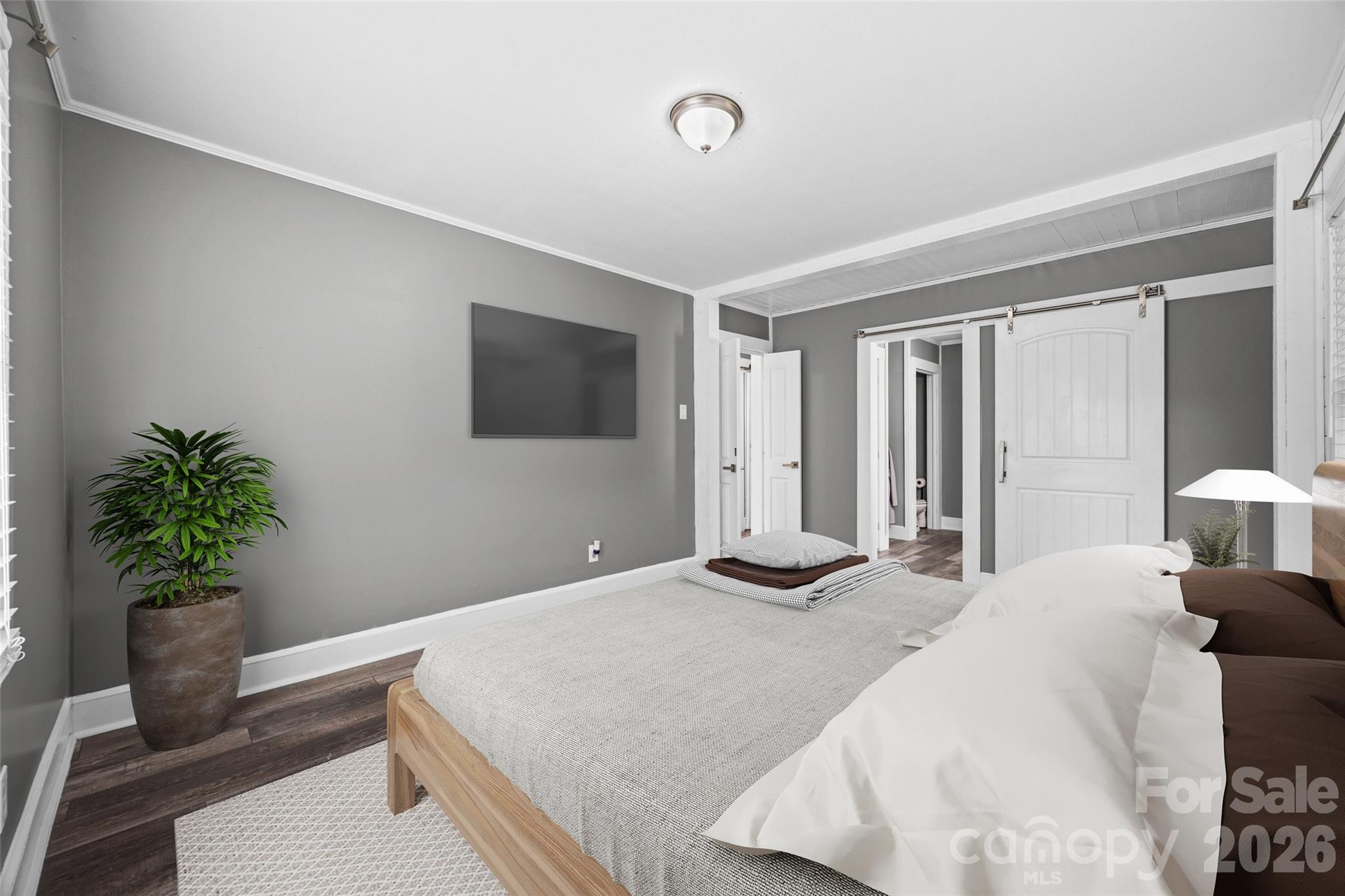 Virtually Staged Primary En Suite - 726 Forest Drive, Gastonia