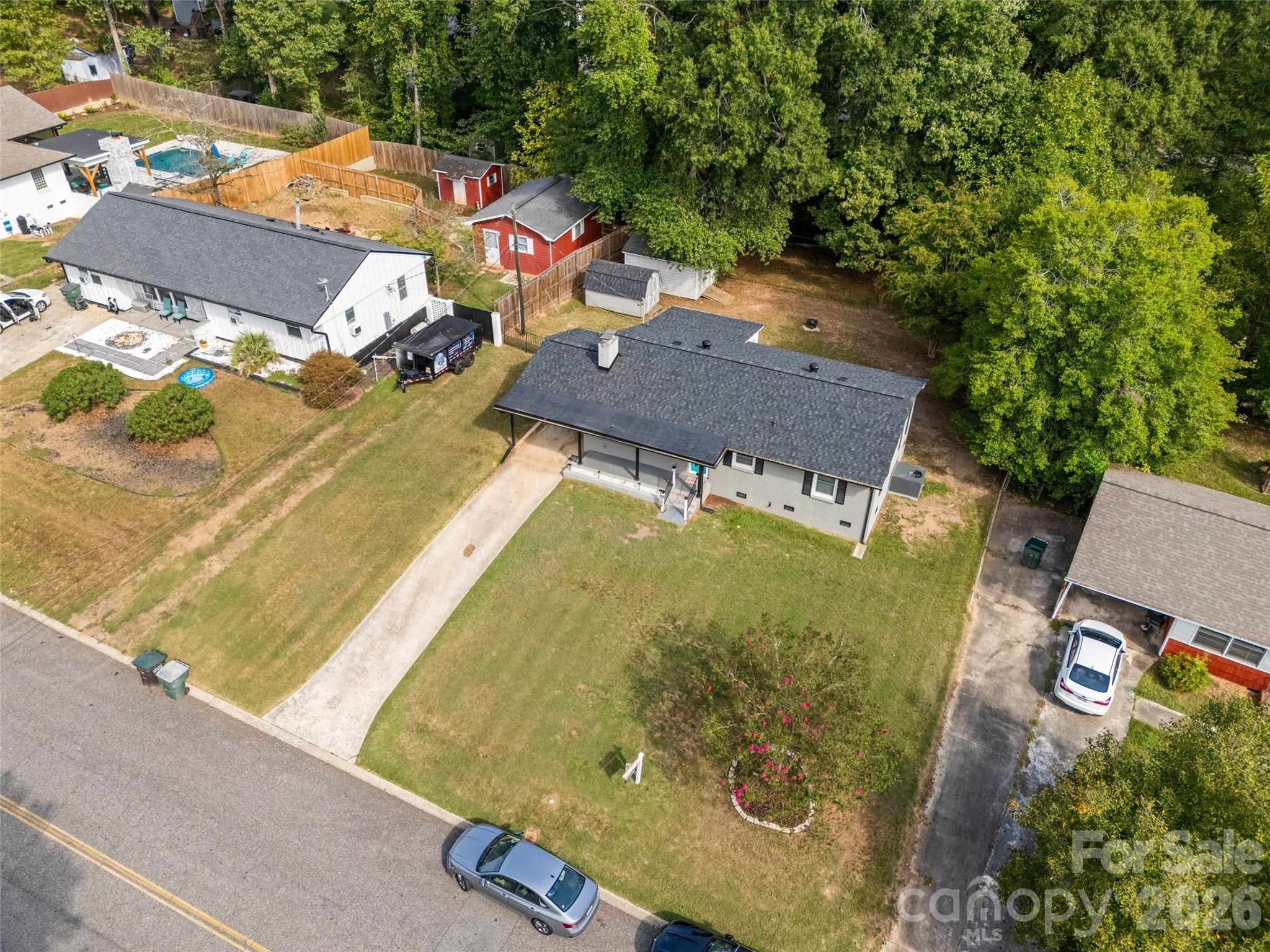 Single Family Residence at 726 Forest Drive, Gastonia, photo 36 of 42