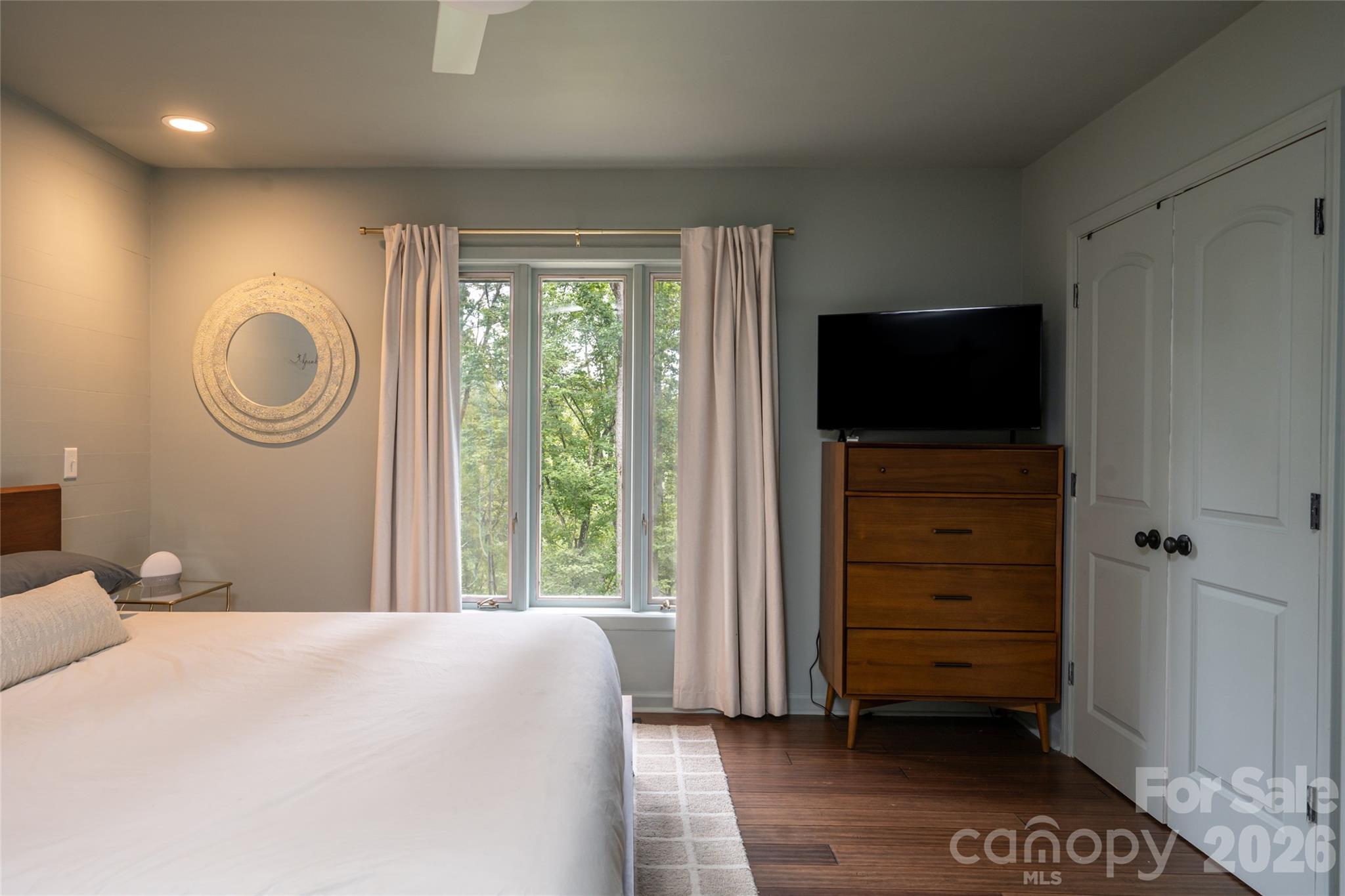 Single Family Residence at 93 White Pine Drive, Fletcher, photo 21 of 46