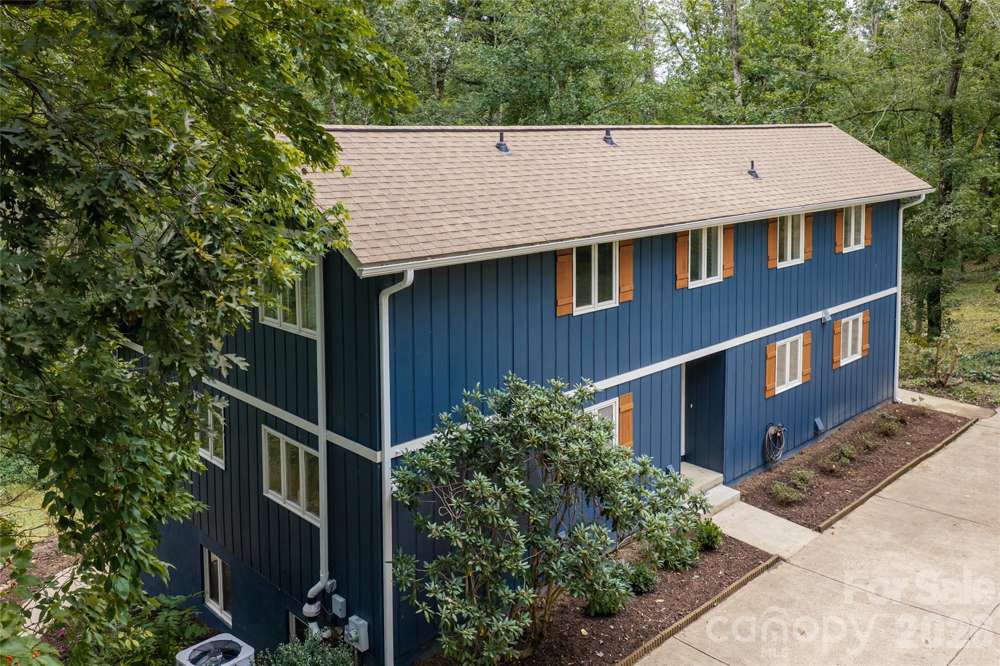 Single Family Residence at 93 White Pine Drive, Fletcher, photo 43 of 46
