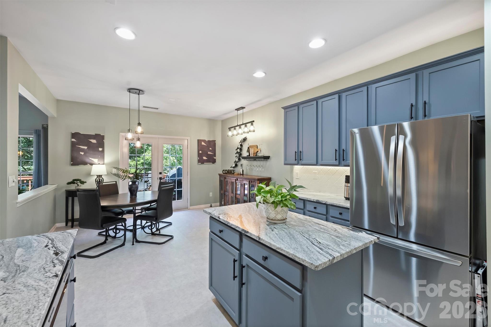 Single Family Residence at 12601 Kane Alexander Drive, Huntersville, photo 14 of 48