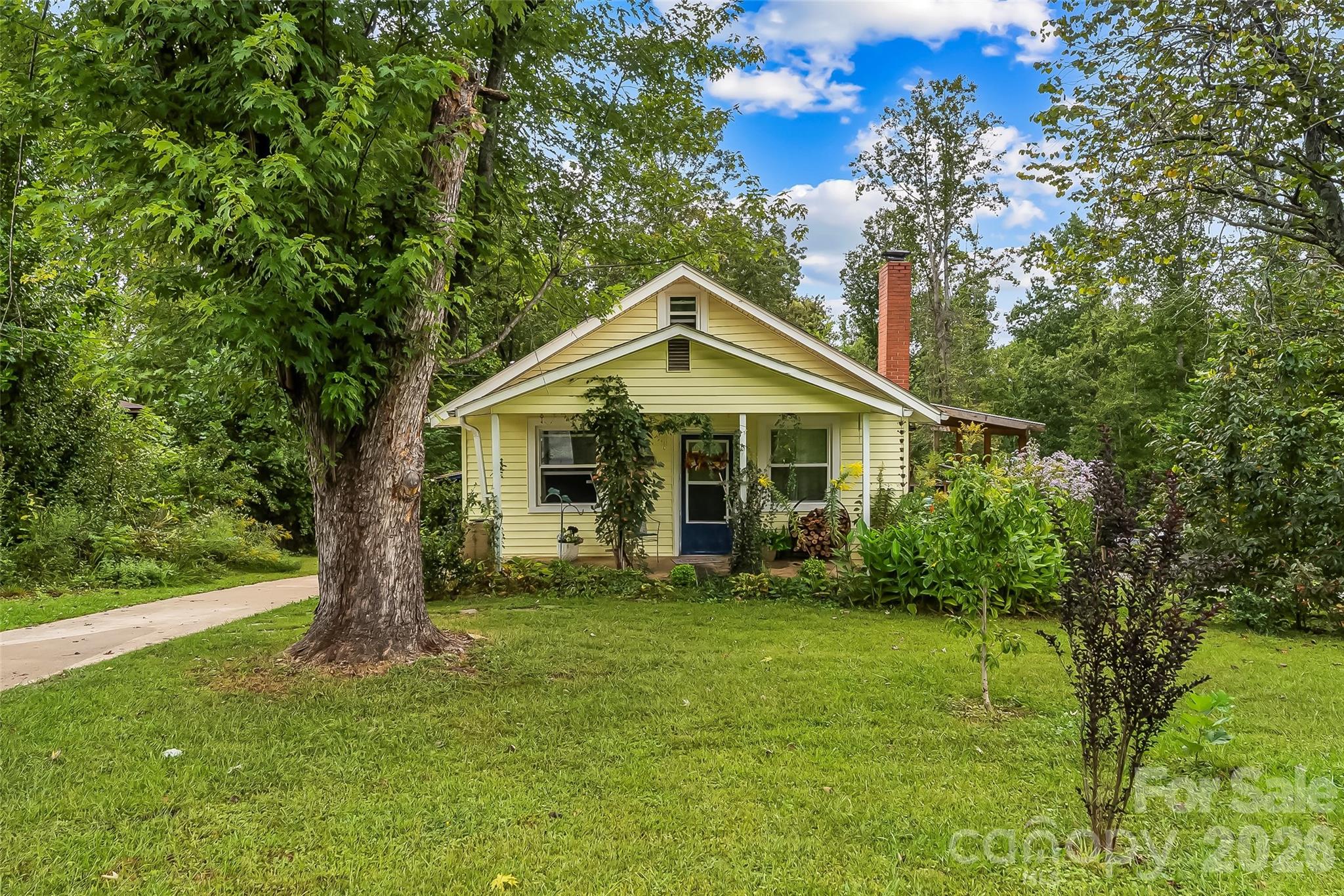 77 Fair Oaks Drive