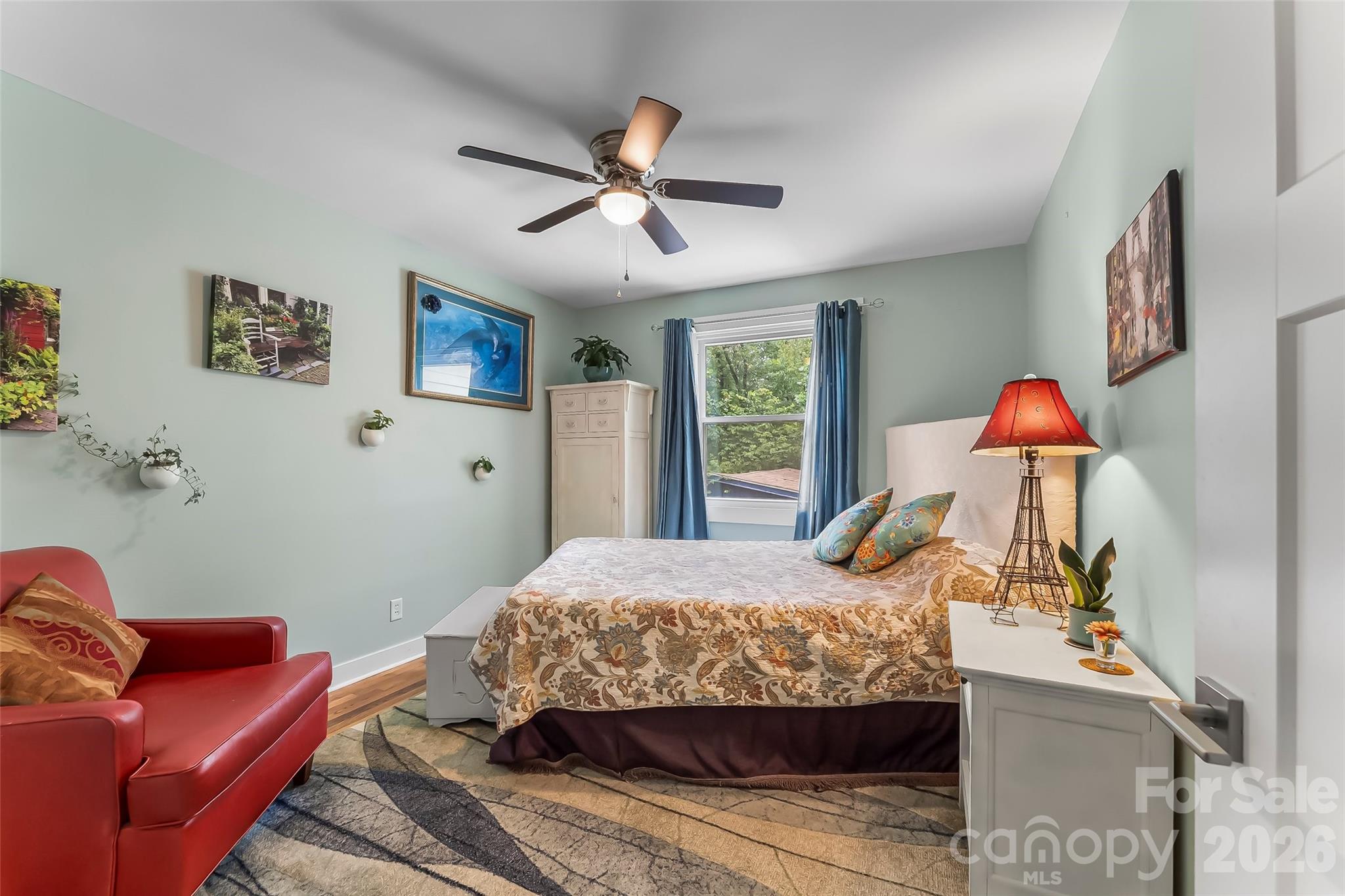 Single Family Residence at 77 Fair Oaks Drive, Arden, photo 10 of 31