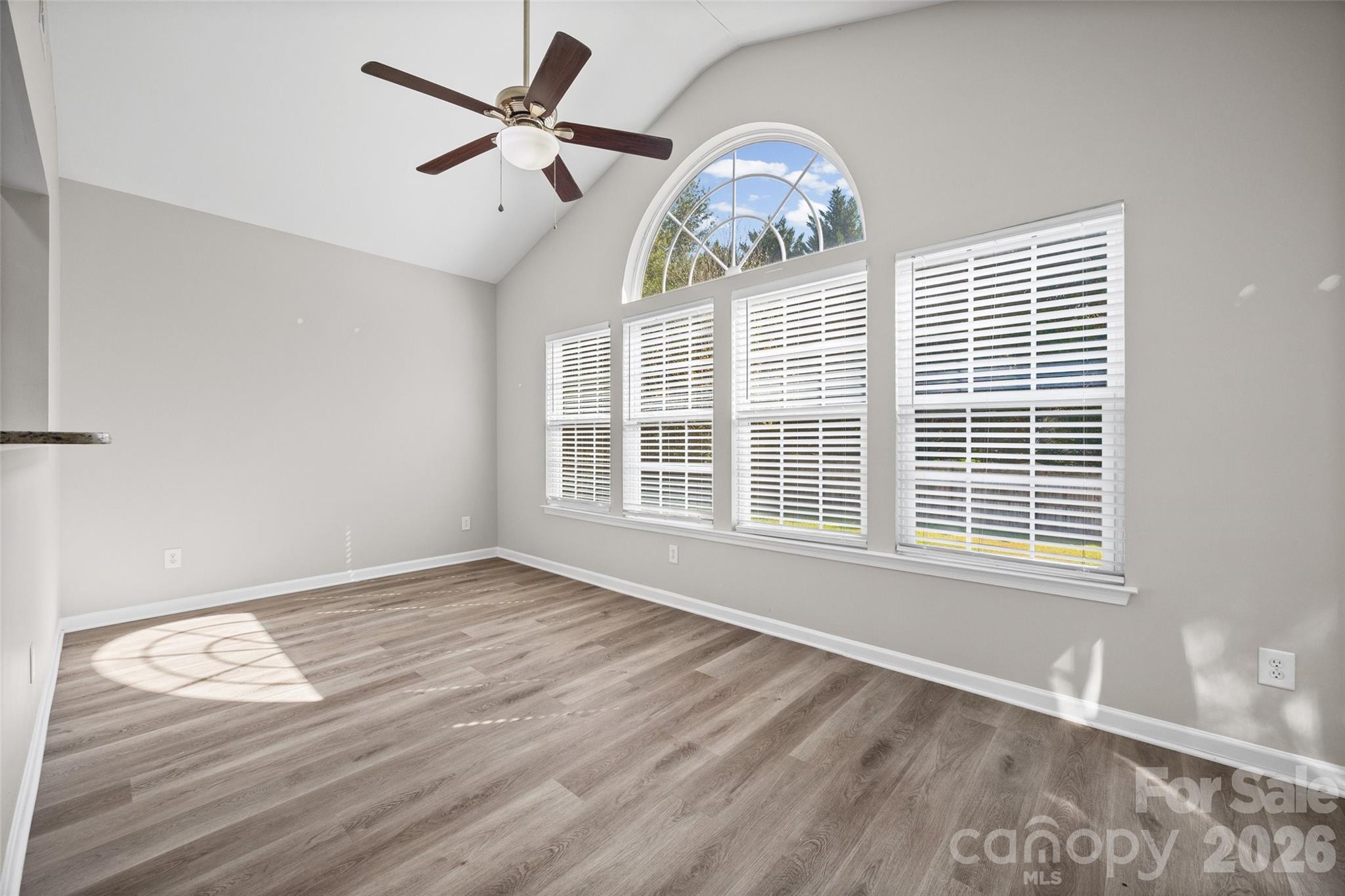 Single Family Residence at 322 Lorraine Road, Fort Mill, photo 19 of 42