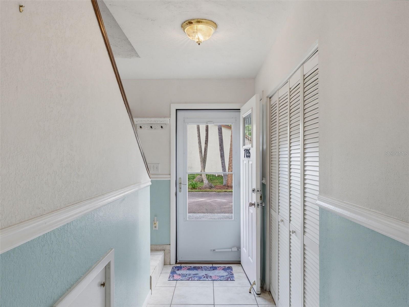 Entry - 7135 TRENTON PL, NEW PORT RICHEY