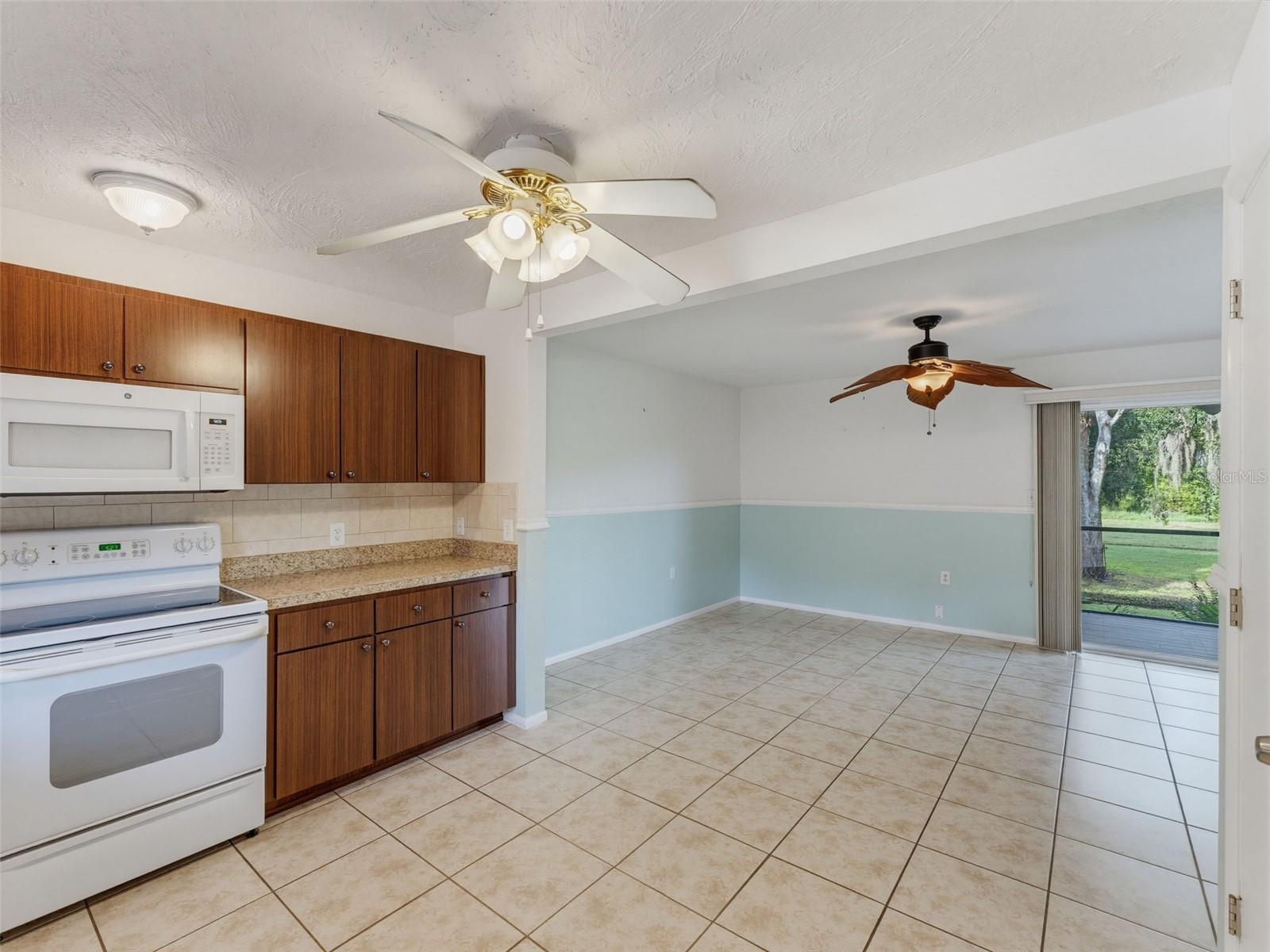 Condominium at 7135 TRENTON PL, NEW PORT RICHEY, photo 15 of 42