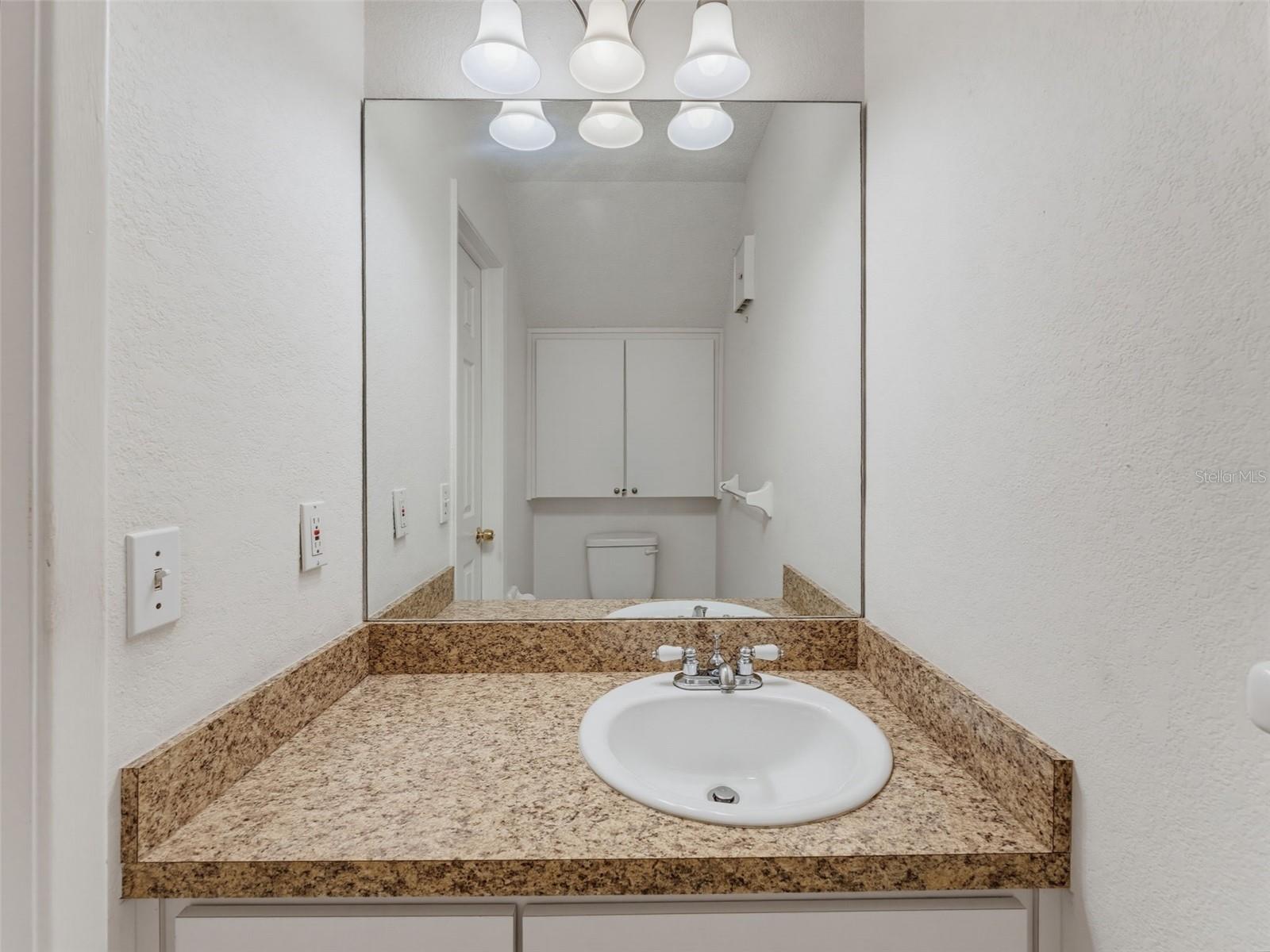 Half Bath - 7135 TRENTON PL, NEW PORT RICHEY
