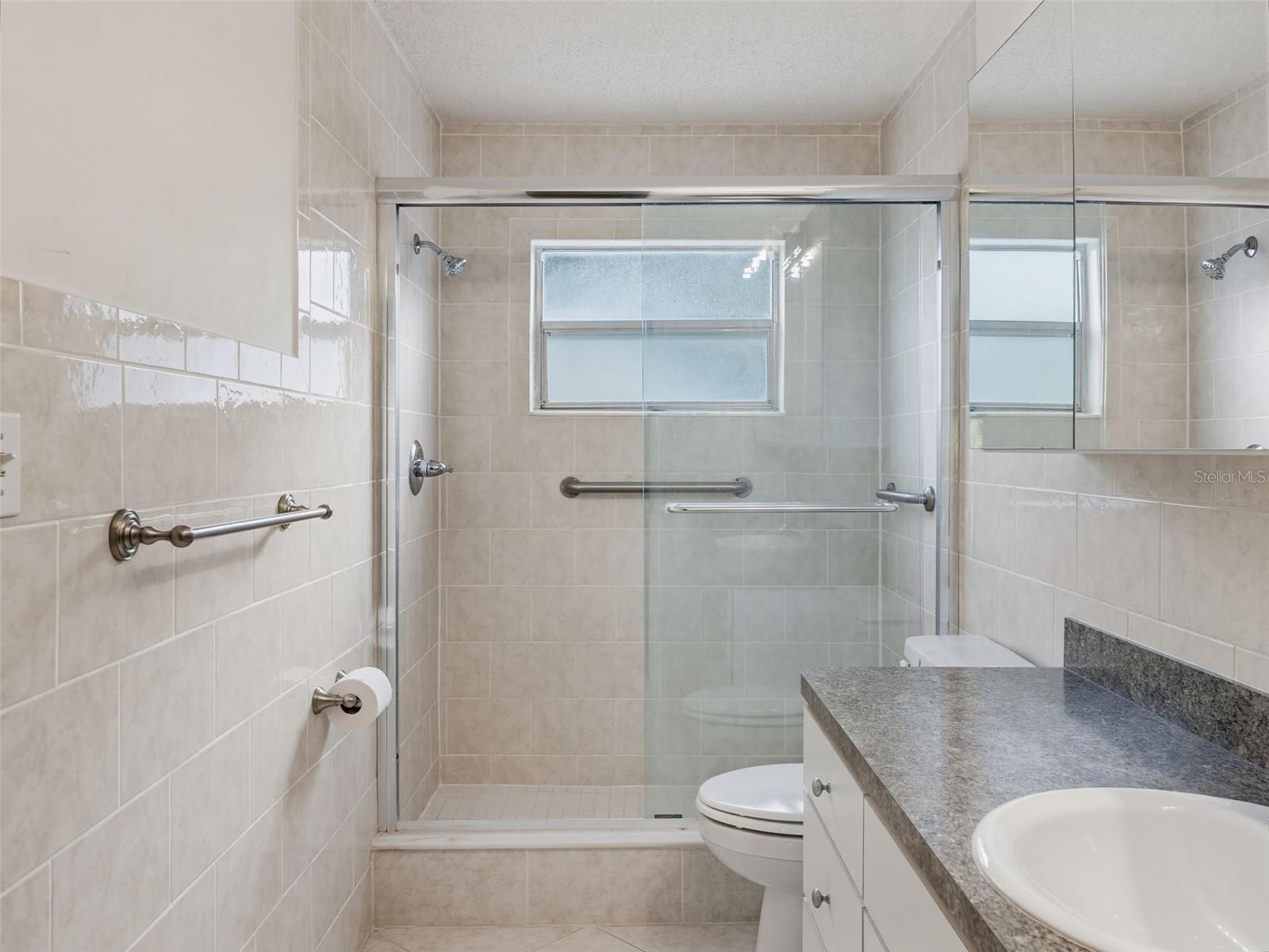 Primary Bathroom - 7135 TRENTON PL, NEW PORT RICHEY