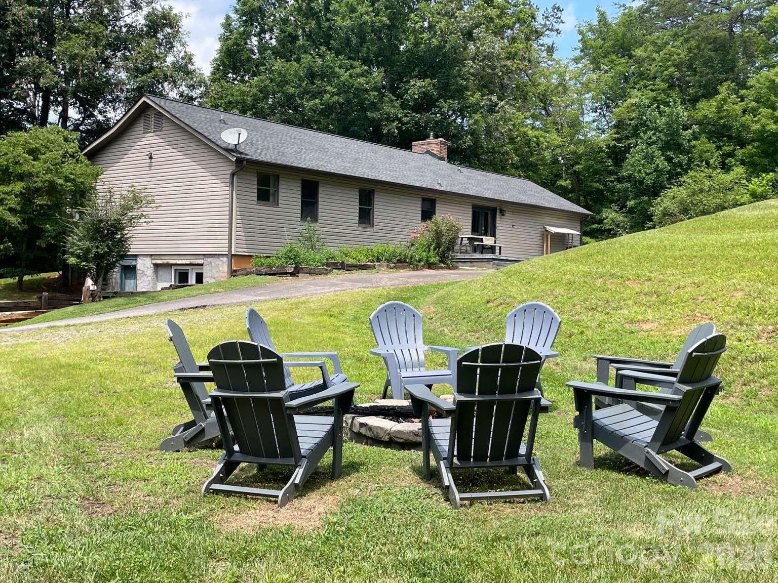 211 Sheppard Branch Road