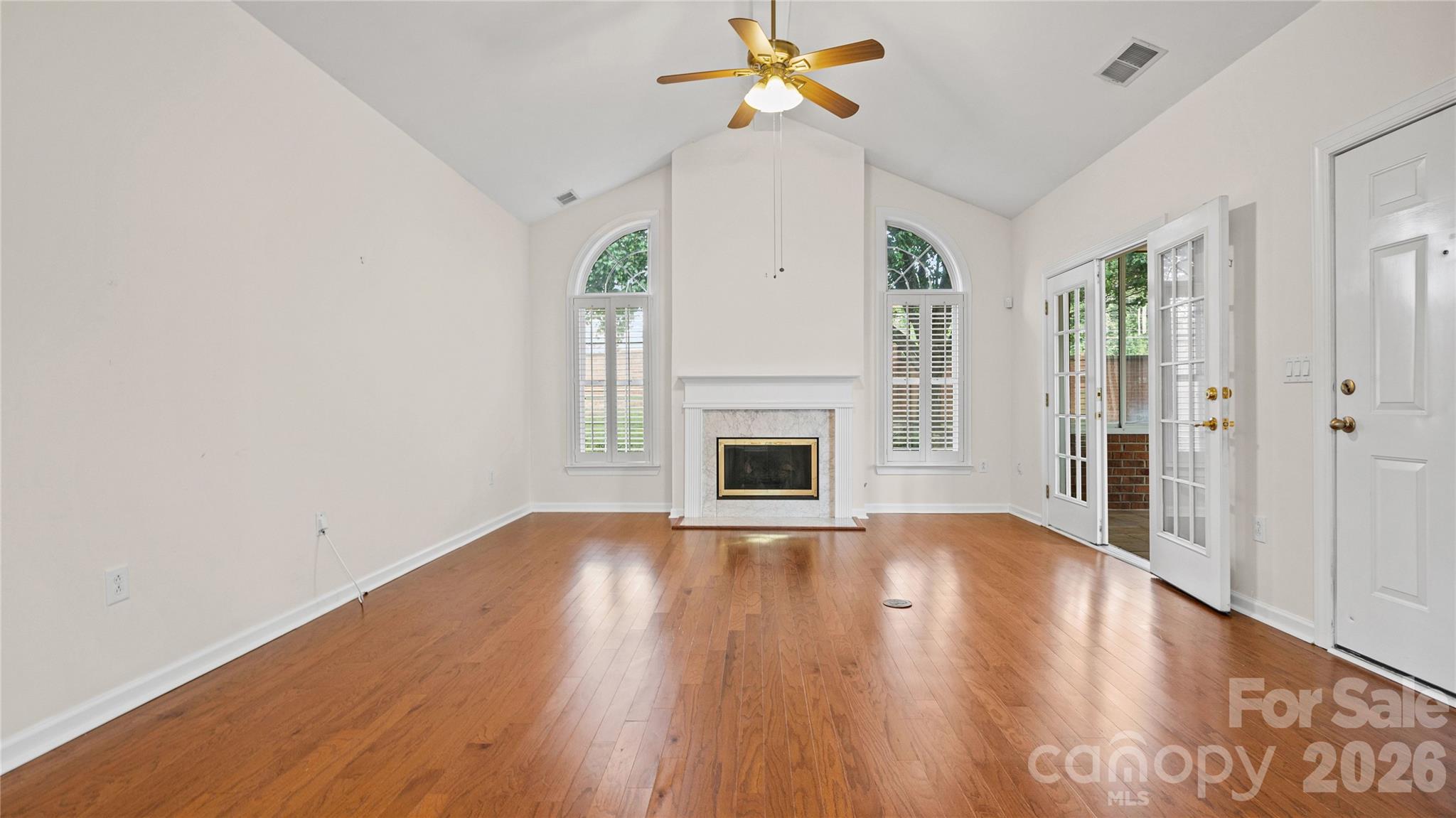 Condominium at 10925 Oakside Court, Pineville, photo 8 of 29