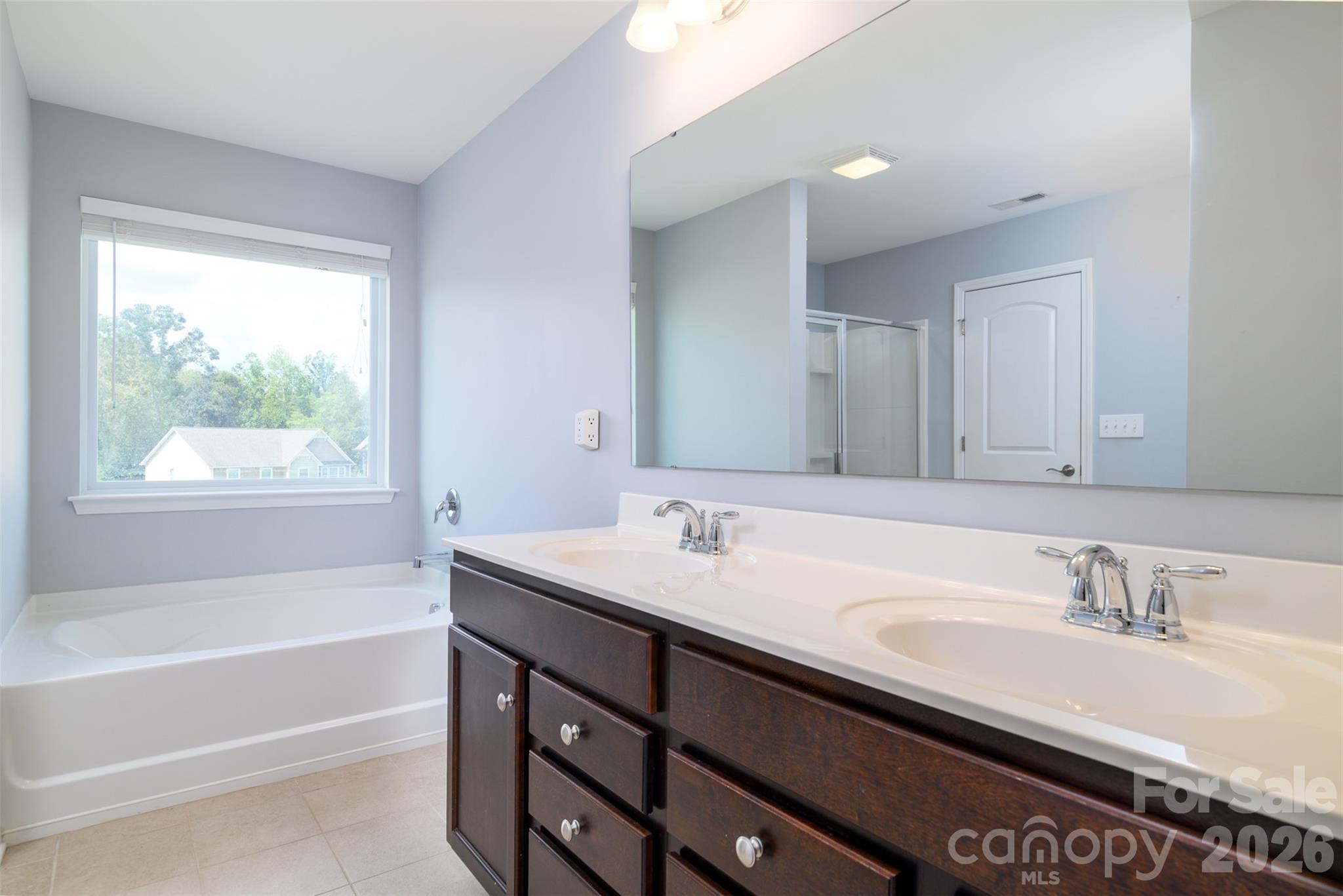 Primary Bath - 7129 Dove Field Lane, Fort Mill