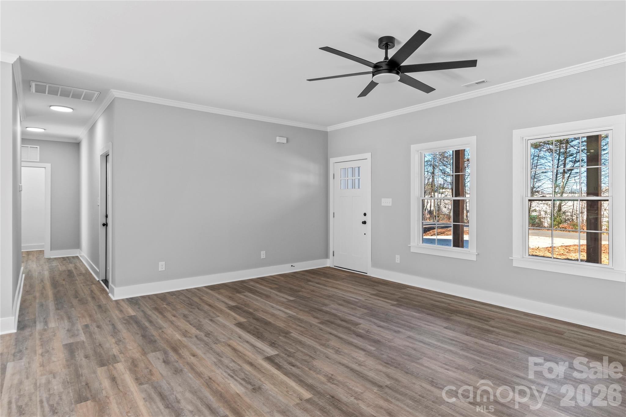 Single Family Residence at 2328 Summerlin Street, Winston Salem, photo 12 of 34