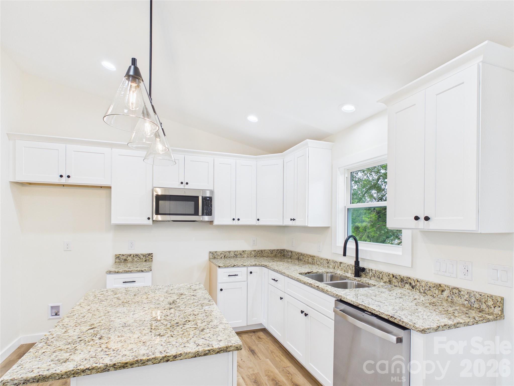 Single Family Residence at 210 22nd Avenue Place NE, Hickory, photo 14 of 25