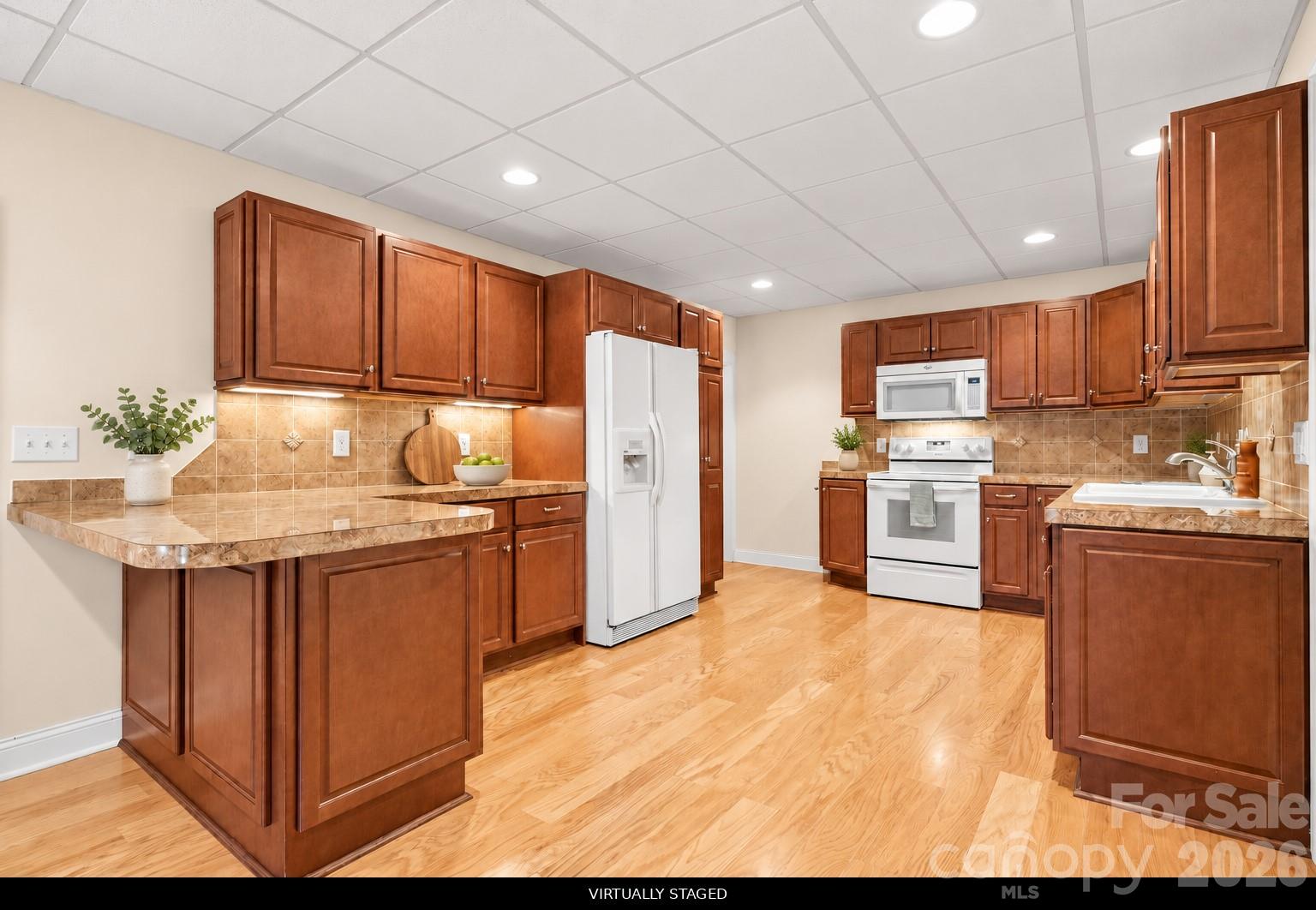 Single Family Residence at 2301 Willow Creek Drive, Newton, photo 29 of 48